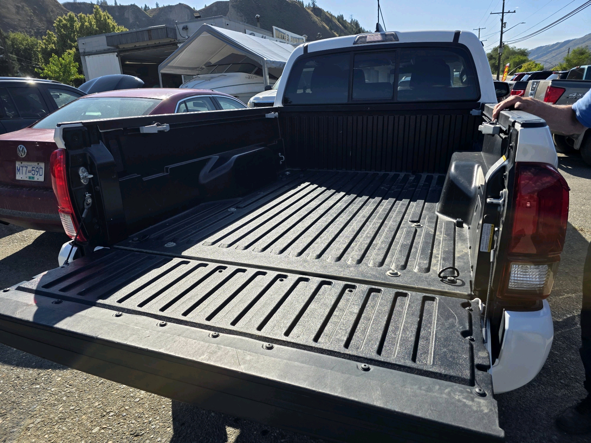 /automotionmotorsrvltd/2022-Toyota-Tacoma-05301378483485375.jpg