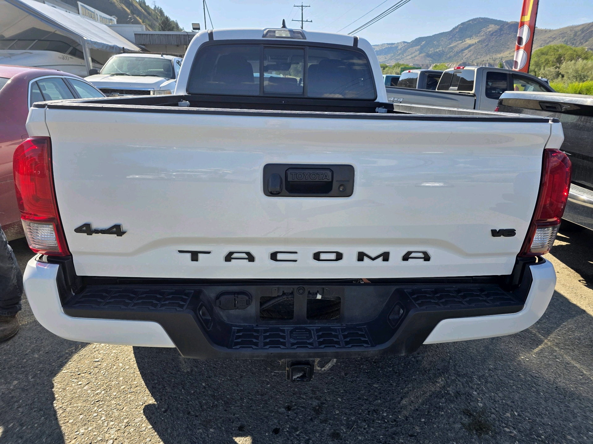 /automotionmotorsrvltd/2022-Toyota-Tacoma-5977797000758602.jpg
