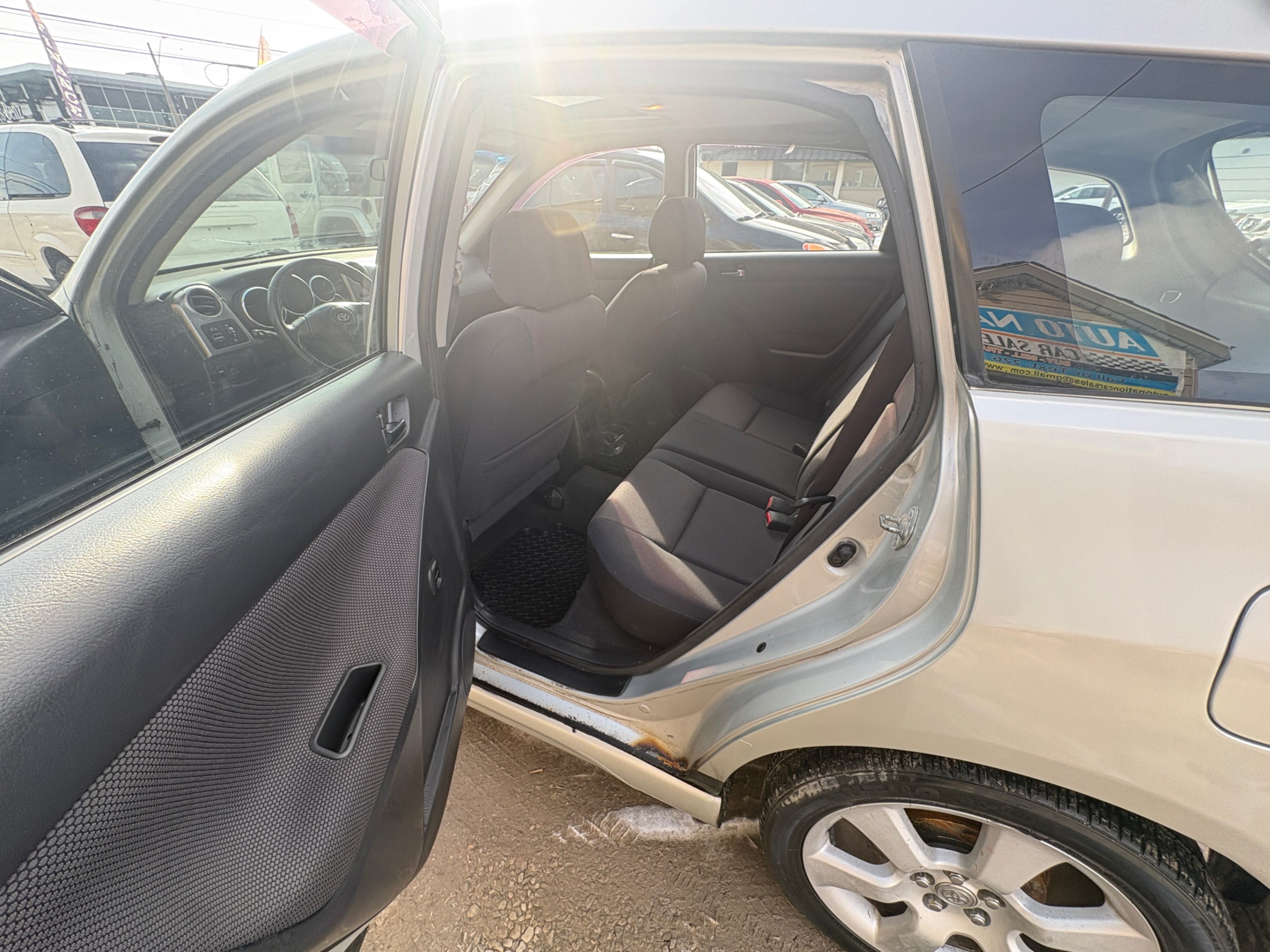 /autonationcarsales/2004-Toyota-Matrix-14156250195888997.jpg