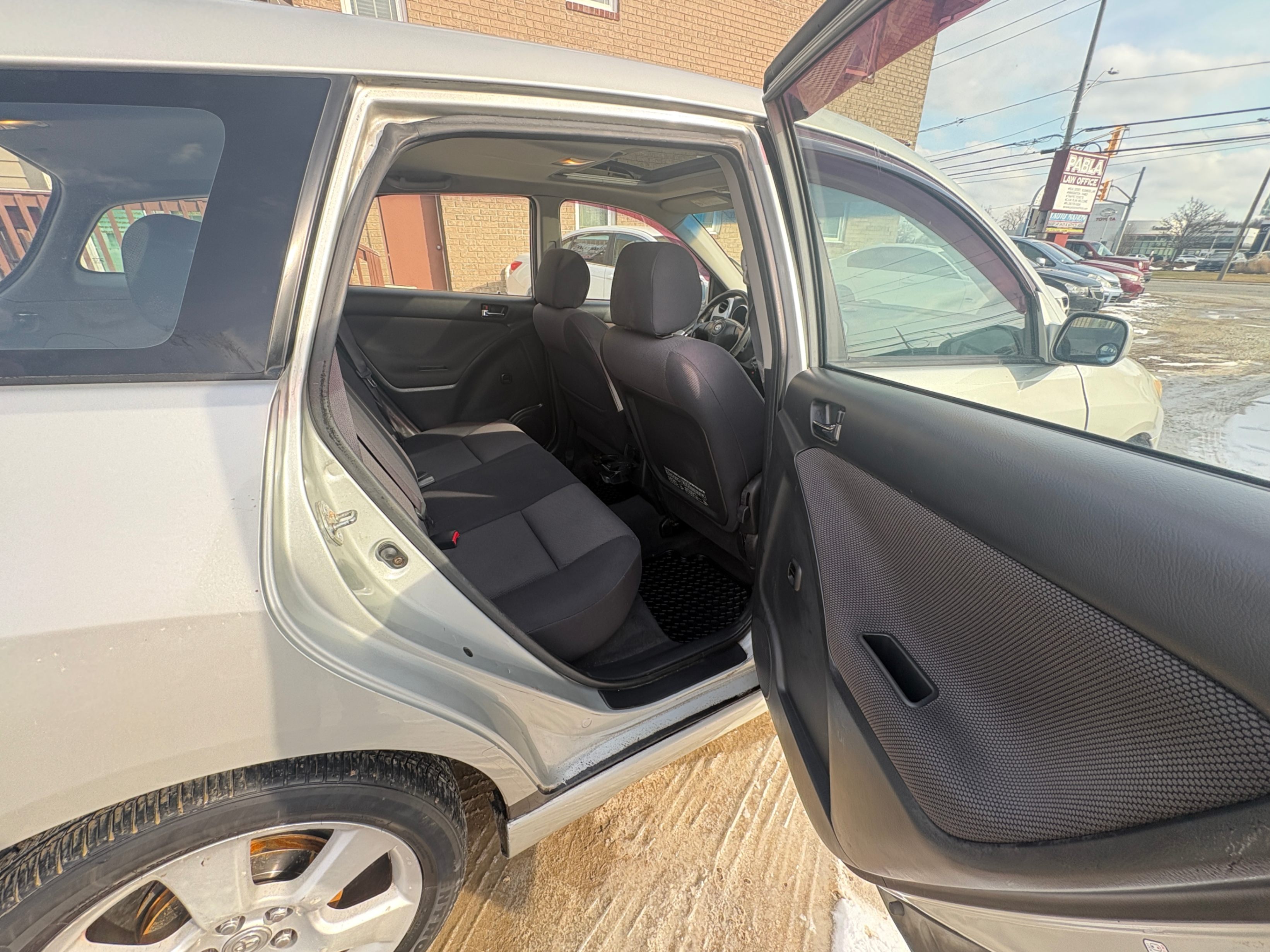 /autonationcarsales/2004-Toyota-Matrix-23963989914140438.jpg
