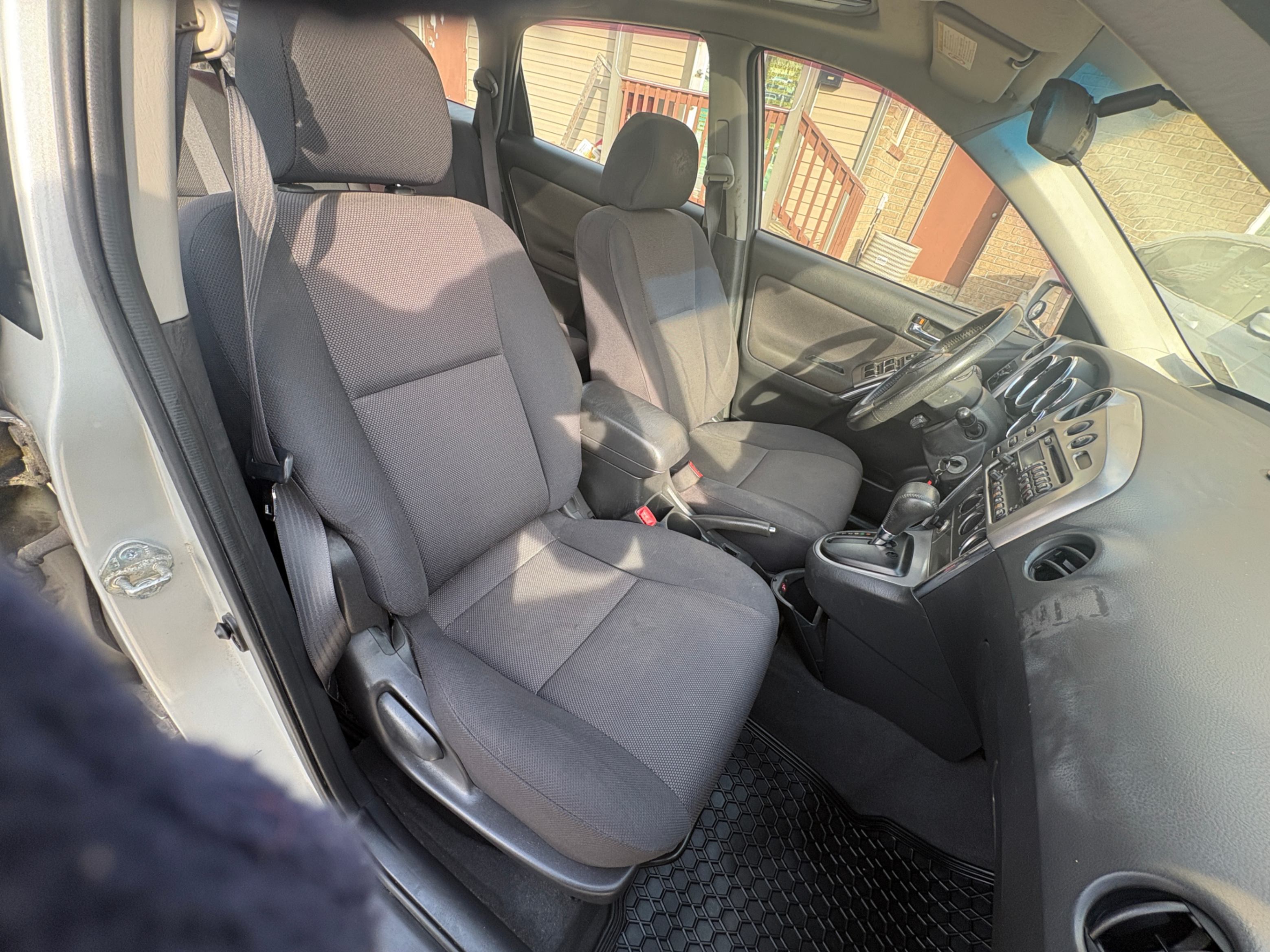 /autonationcarsales/2004-Toyota-Matrix-36079457803705517.jpg