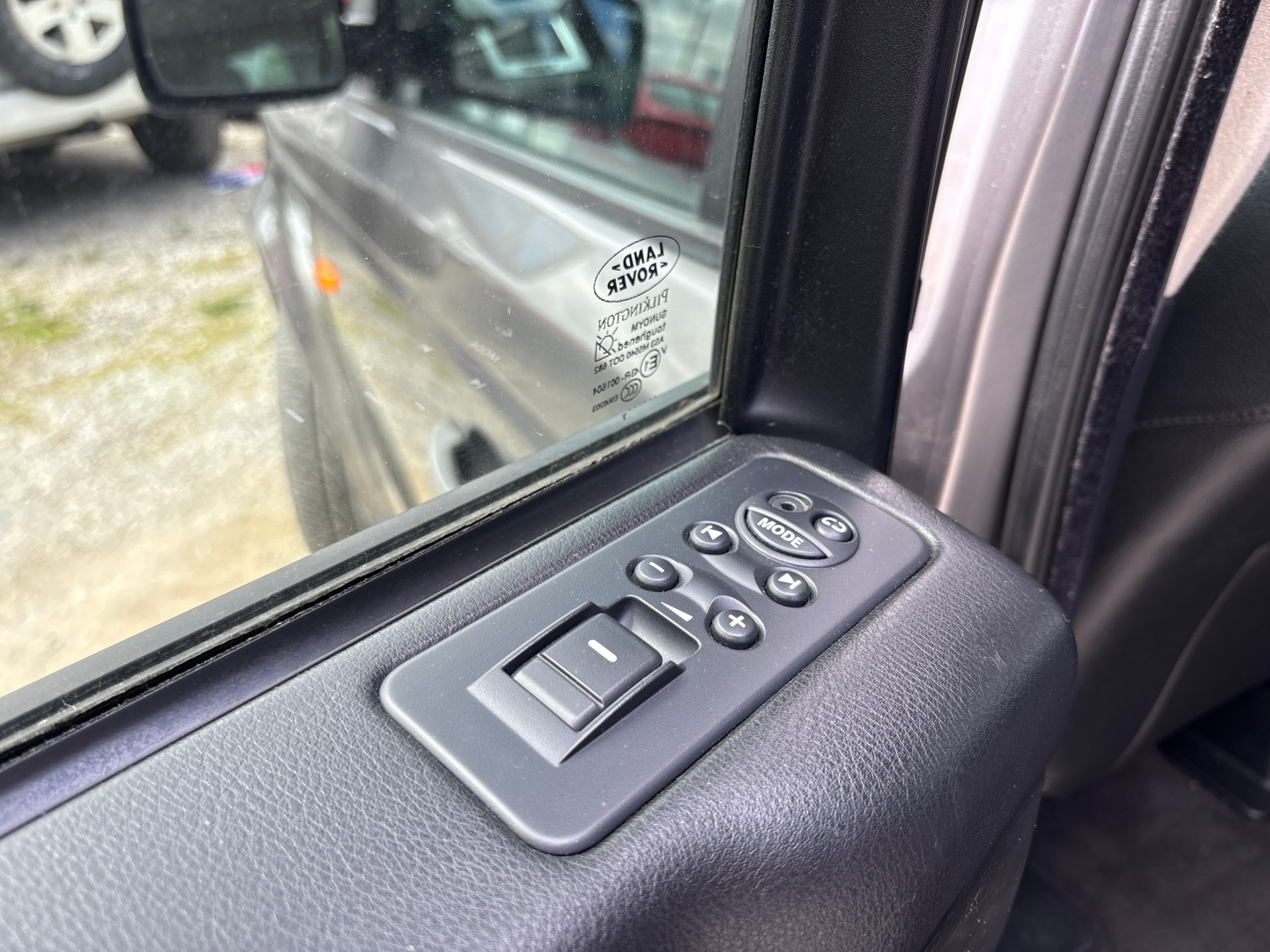 /autonationcarsales/2007-LandRover-RangeRover-16229476600330428.jpg
