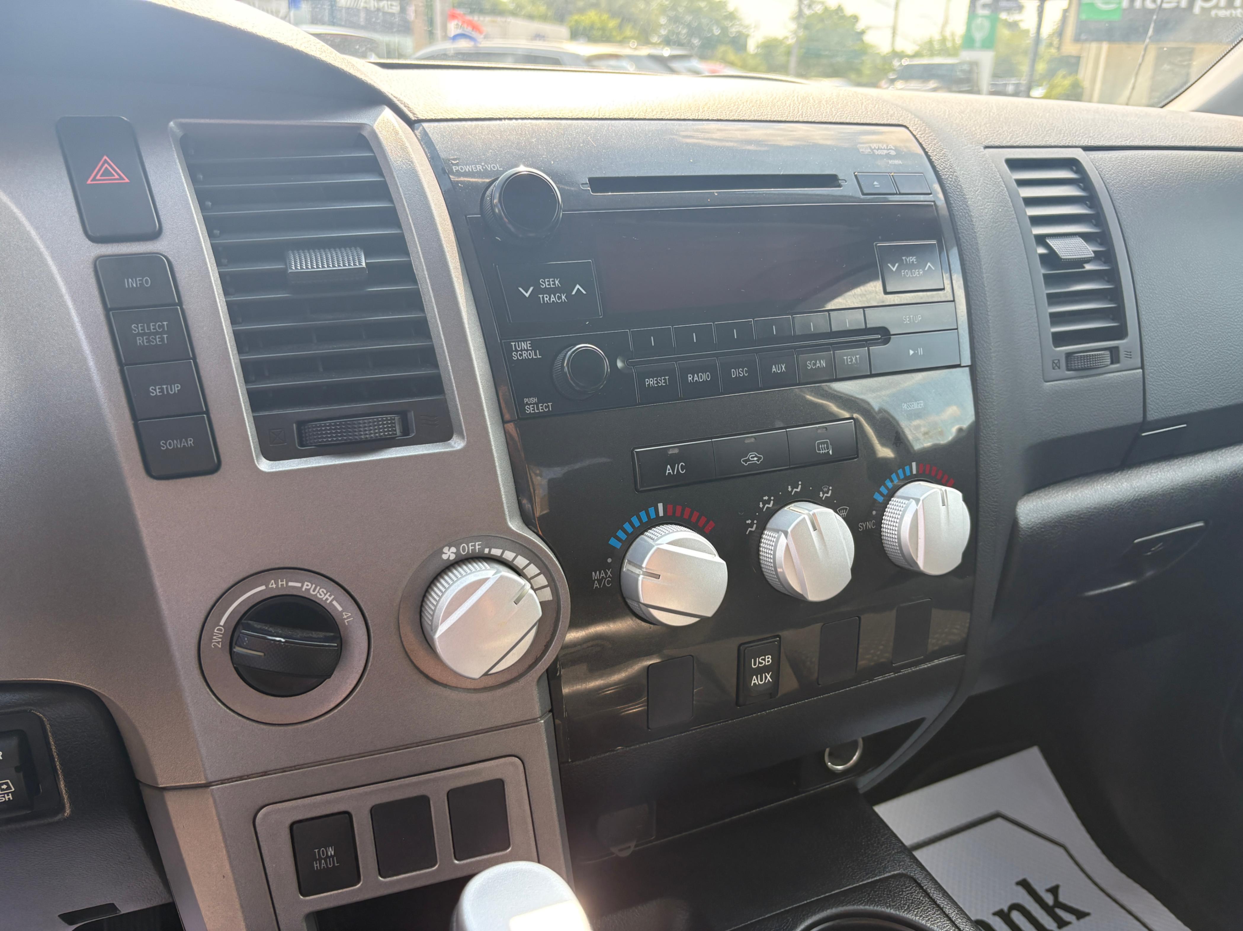 /autonationcarsales/2011-Toyota-Tundra-32833161657441345.jpg