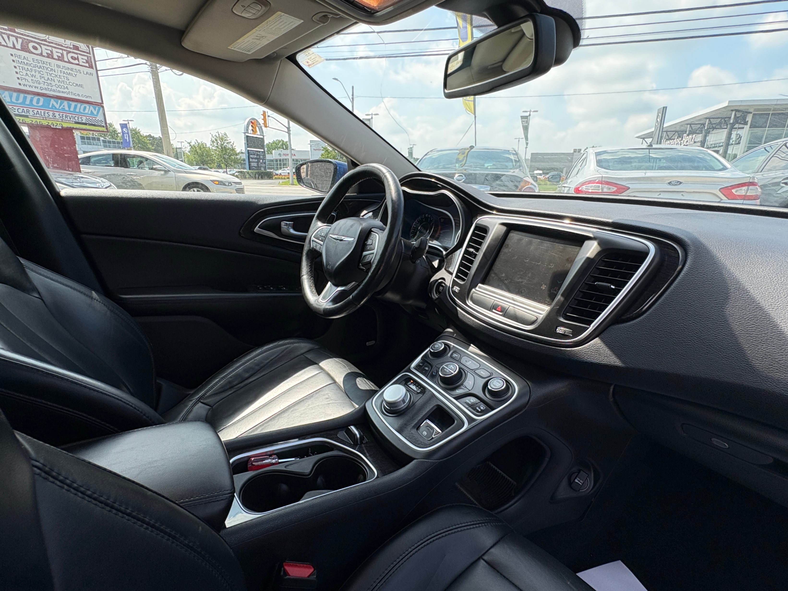 /autonationcarsales/2015-Chrysler-200-604561763129291.jpg