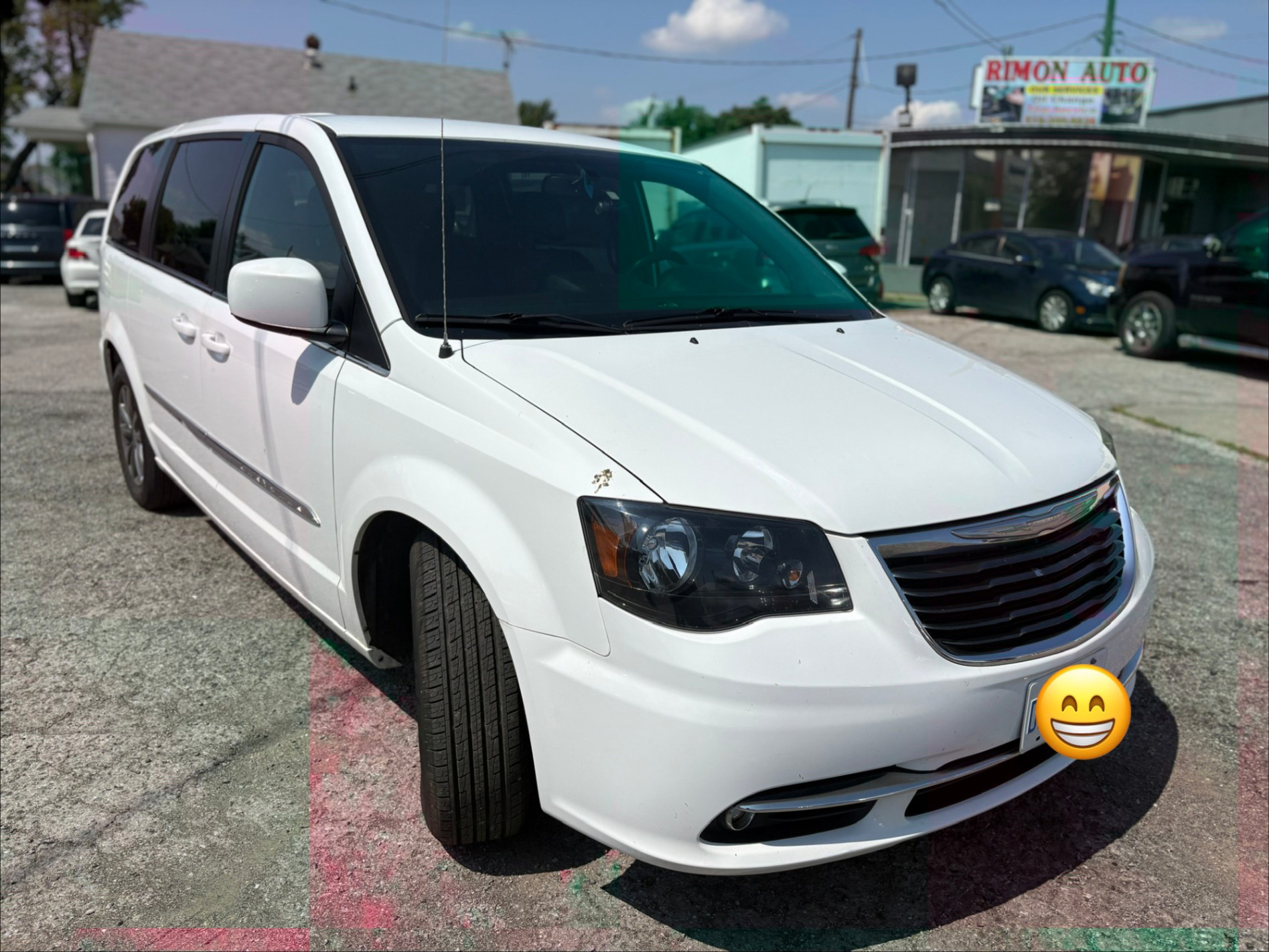 /autonationcarsales/2015-Chrysler-Town&-014664410043723874.jpg