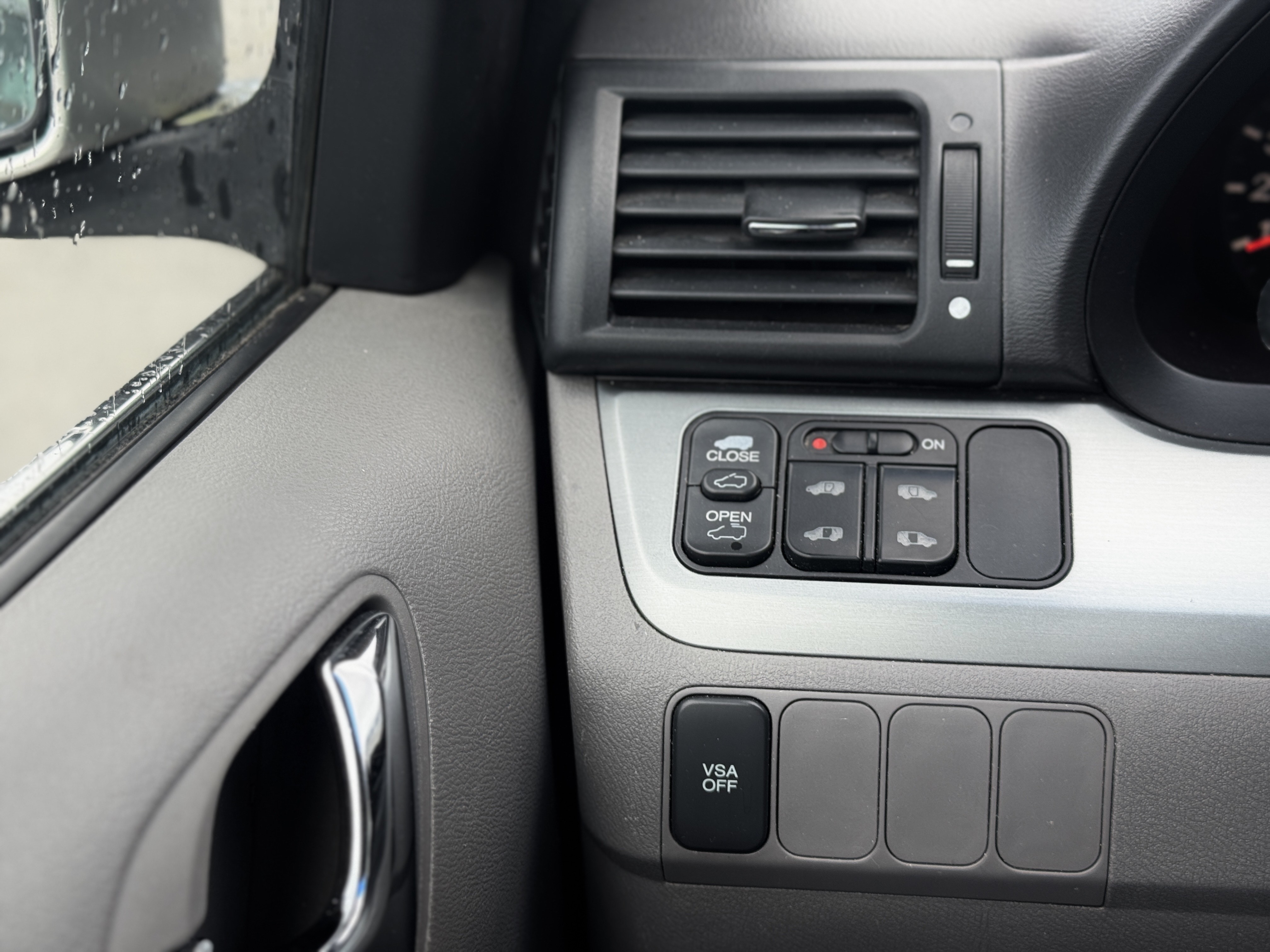 /azureautogallery1/2008-Honda-Odyssey-3082577699206932.jpg