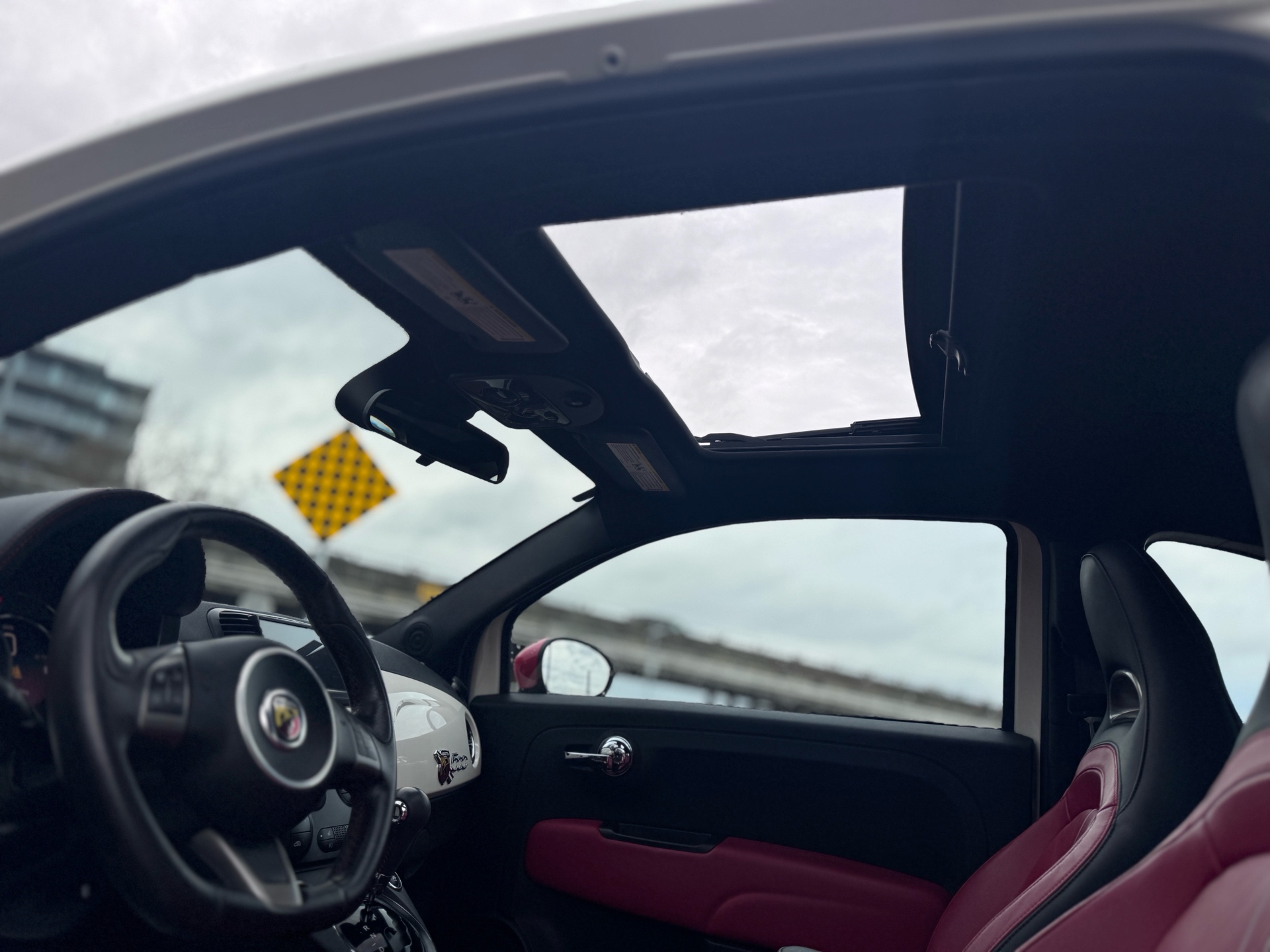 /azureautogallery1/2015-Fiat-500-5141925735844854.jpg