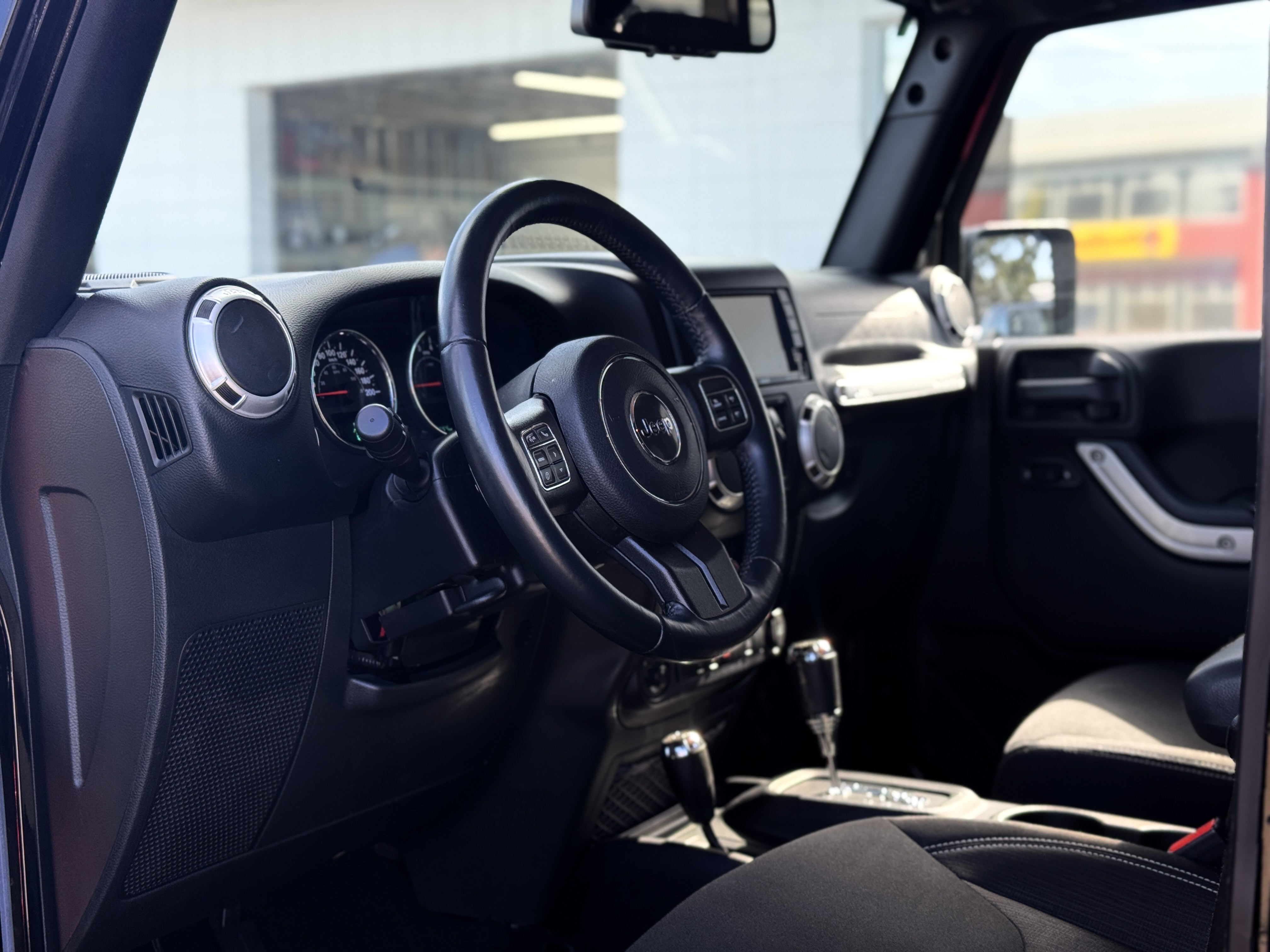 /azureautogallery1/2015-Jeep-WRANGLERUNLIMITED-5819317328391054.jpg