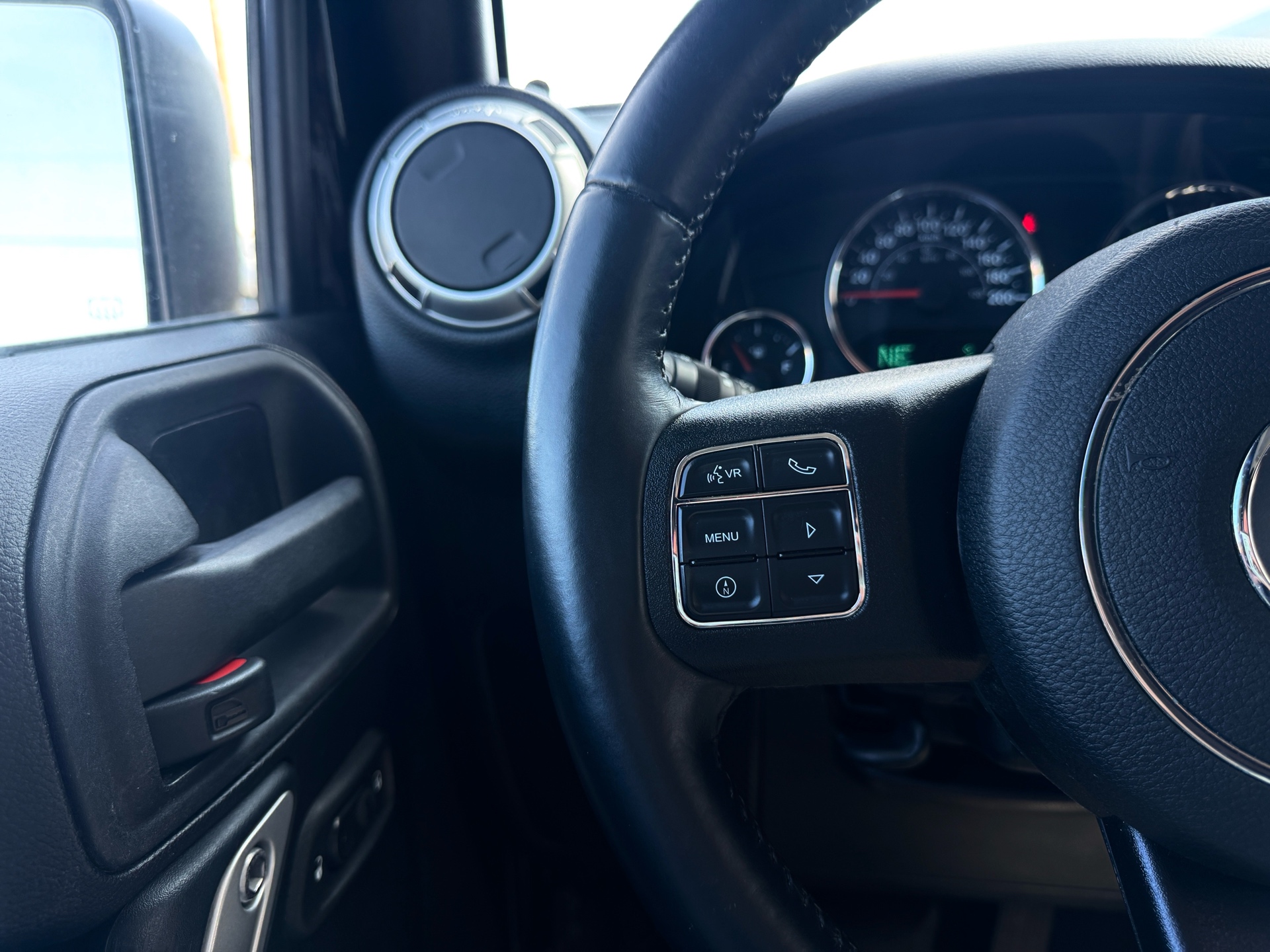 /azureautogallery1/2015-Jeep-WRANGLERUNLIMITED-8737368485317916.jpg