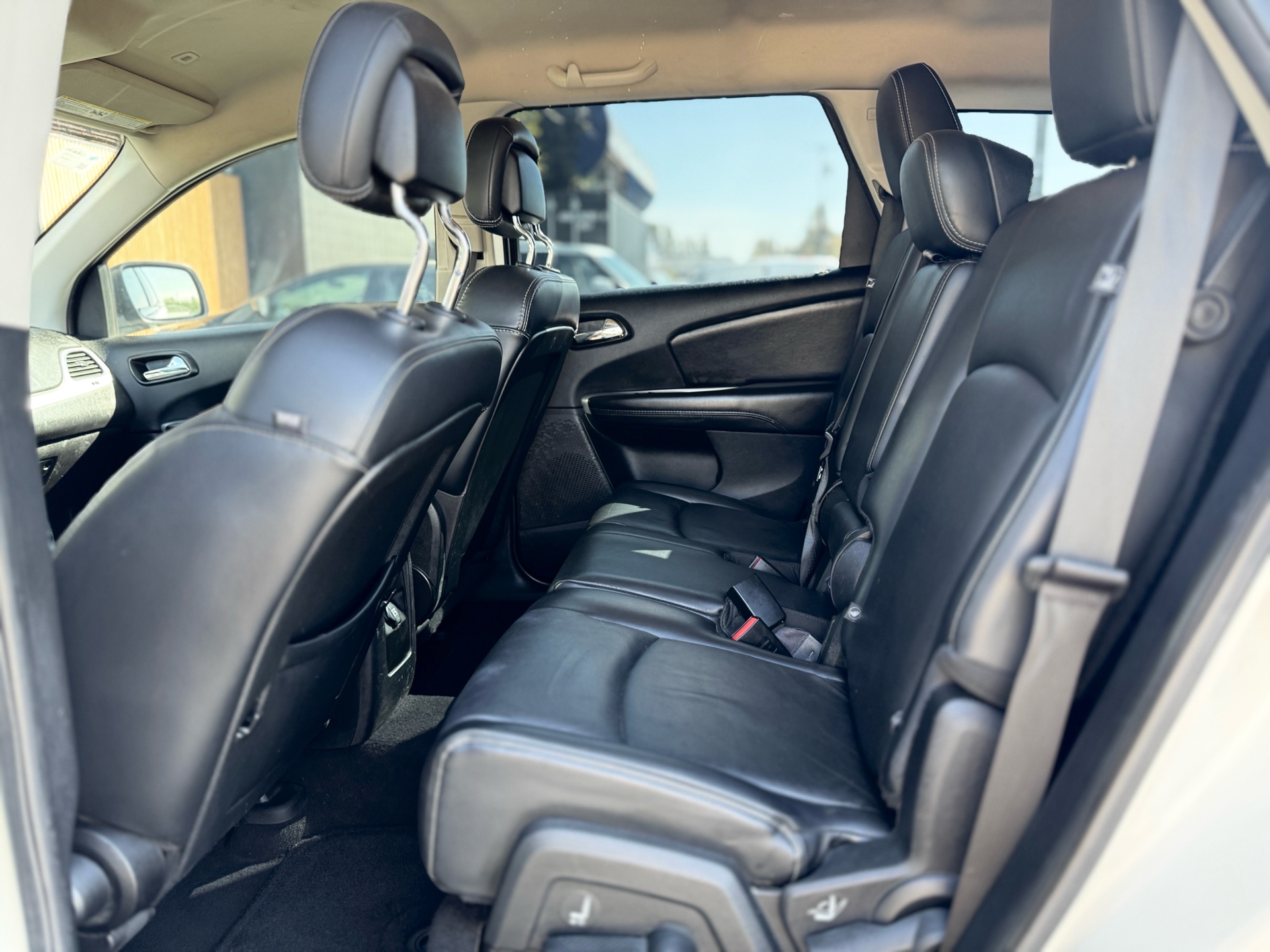 /azureautogallery1/2018-Dodge-Journey-05013167932846496.jpg