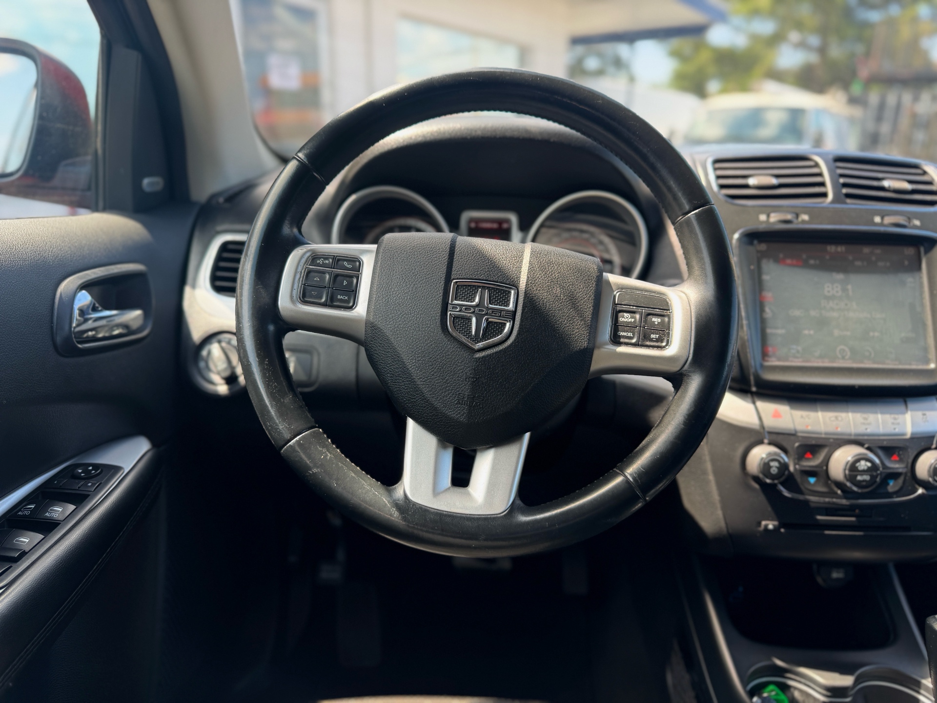 /azureautogallery1/2018-Dodge-Journey-1671387401219.jpg