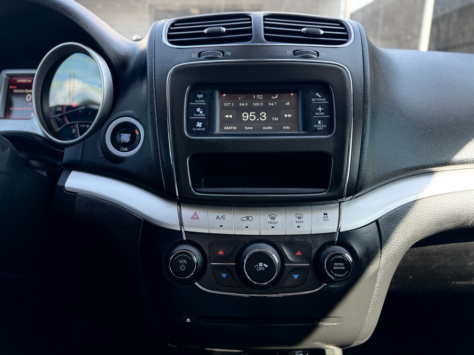 /azureautogallery1/2018-Dodge-Journey-39622978246449647.jpg