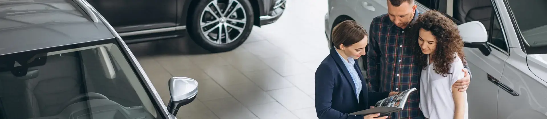 https://hillzcdn.ca/azureautogallery1/7293684001857601-financing_department.webp
