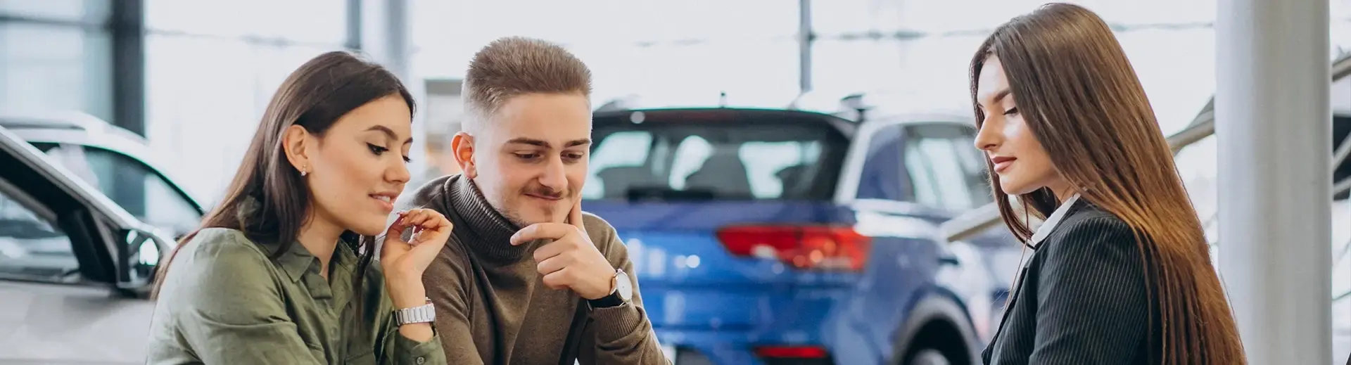 https://hillzcdn.ca/bcmotorssportltd/627909822243538-bcmotorssport-financeDepartment.webp