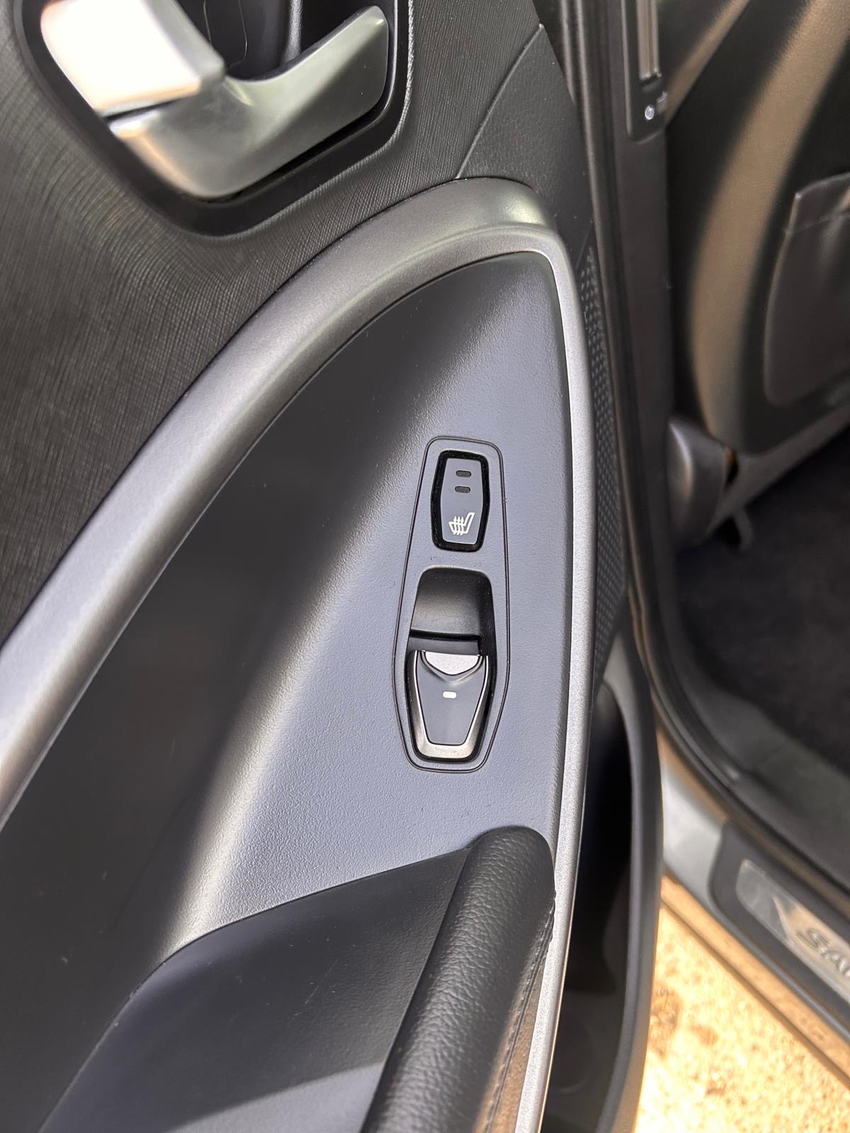 /cambridgemotors/2013-Hyundai-SantaFe-7028957980237232.jpg