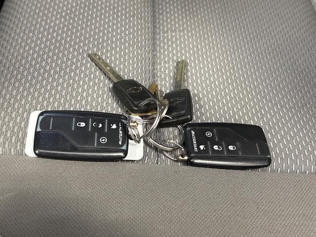 /cambridgemotors/2014-Chevrolet-Silverado1500-9343106402231272.jpg