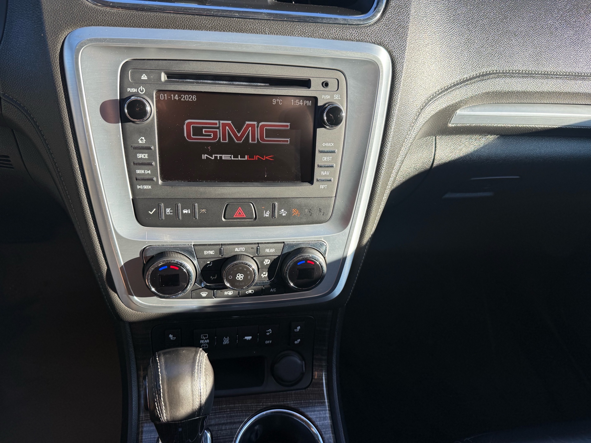 /cambridgemotors/2014-GMC-Acadia-6679042372073318.jpg
