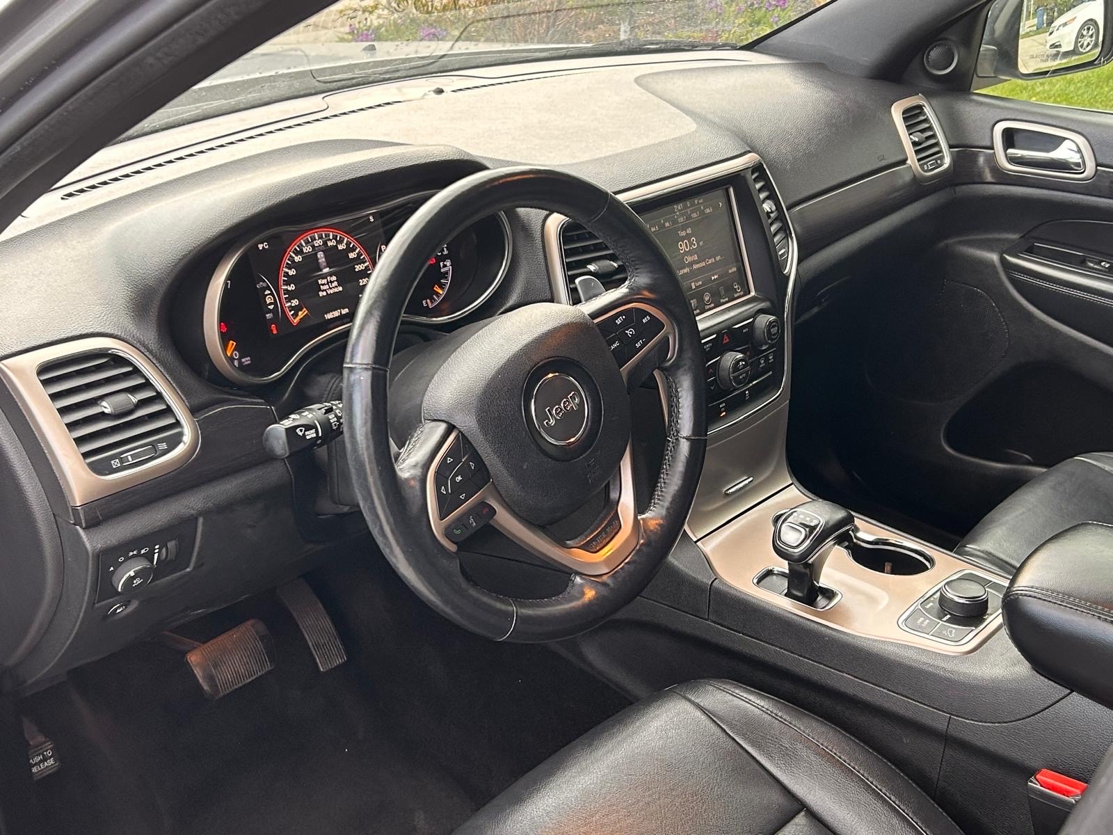 /cambridgemotors/2014-Jeep-GrandCherokee-7341686049290452.jpg