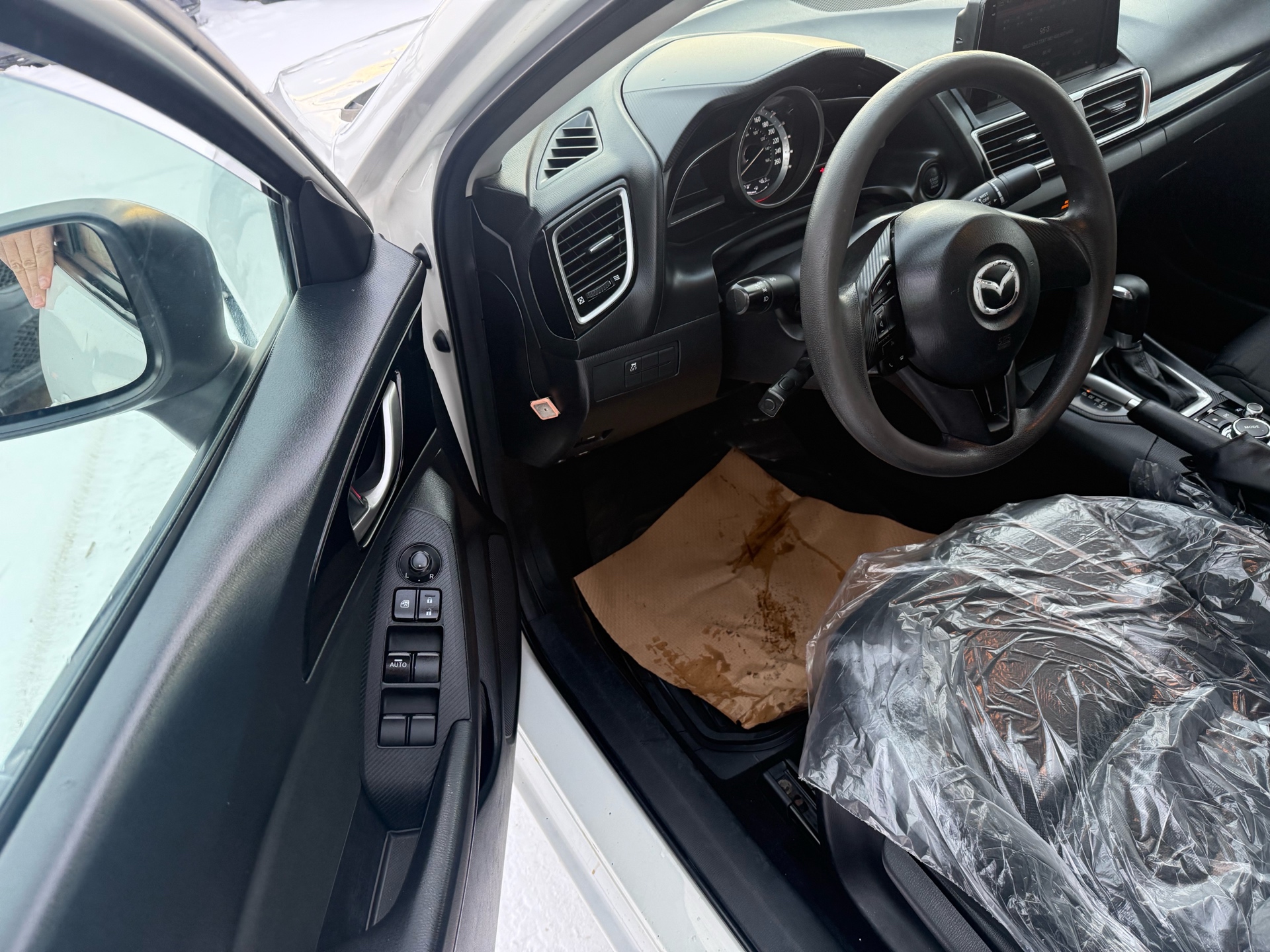 /cambridgemotors/2014-Mazda-Mazda3-36279182403013865.jpg