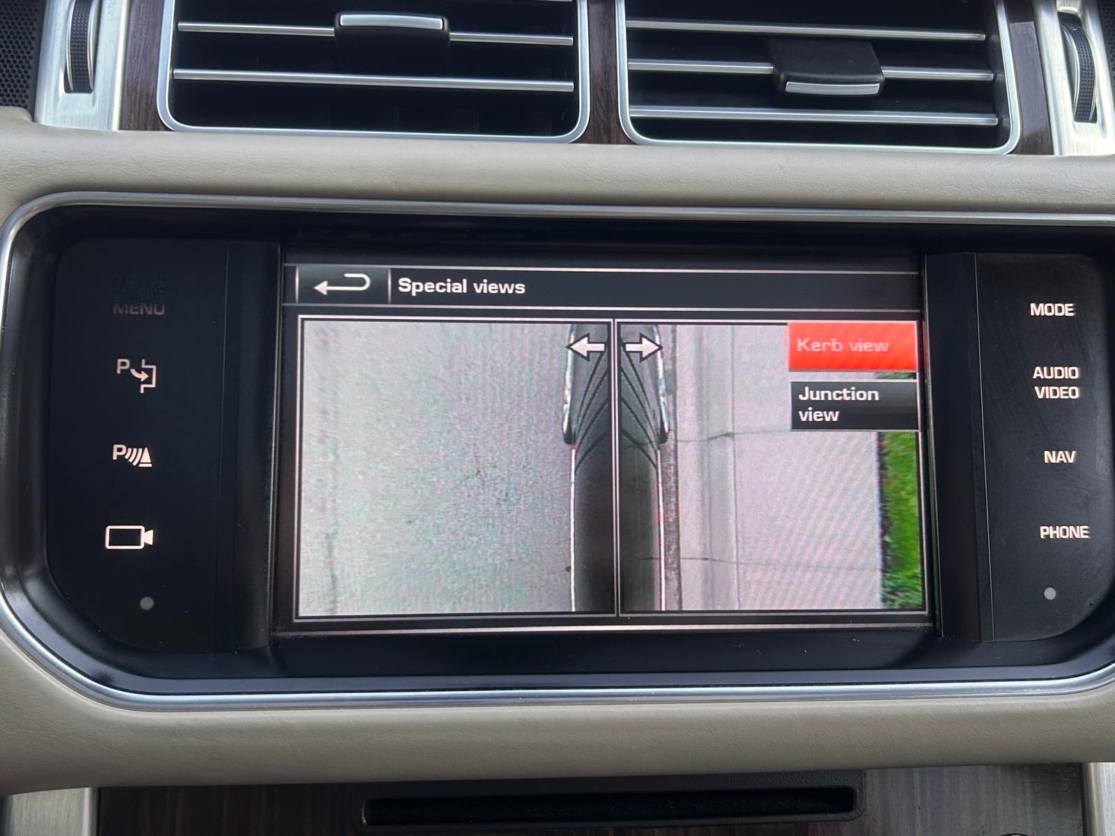 /cambridgemotors/2015-LandRover-RangeRover-3122808655202449.jpg