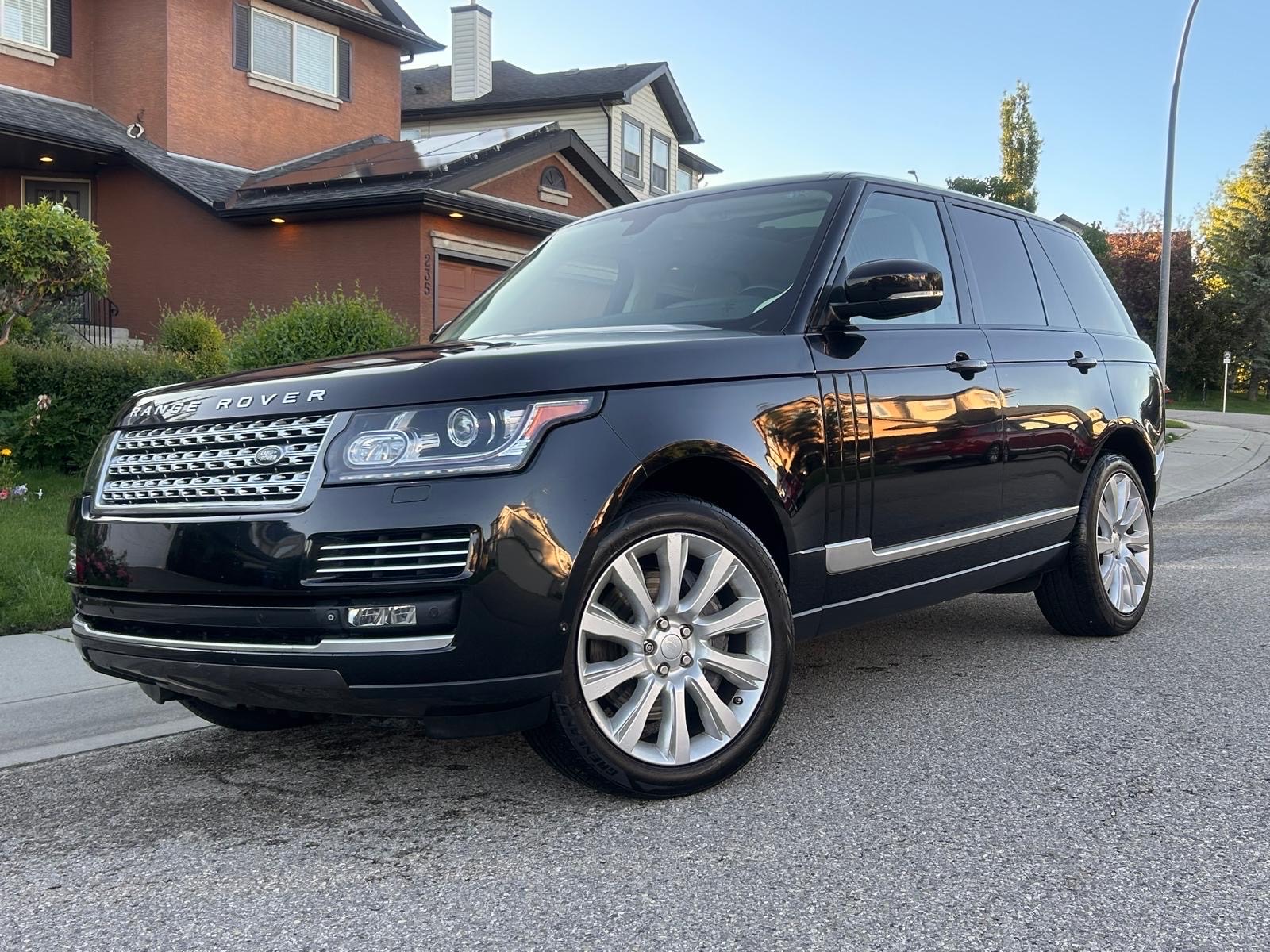 /cambridgemotors/2015-LandRover-RangeRover-5839131693988169.jpg