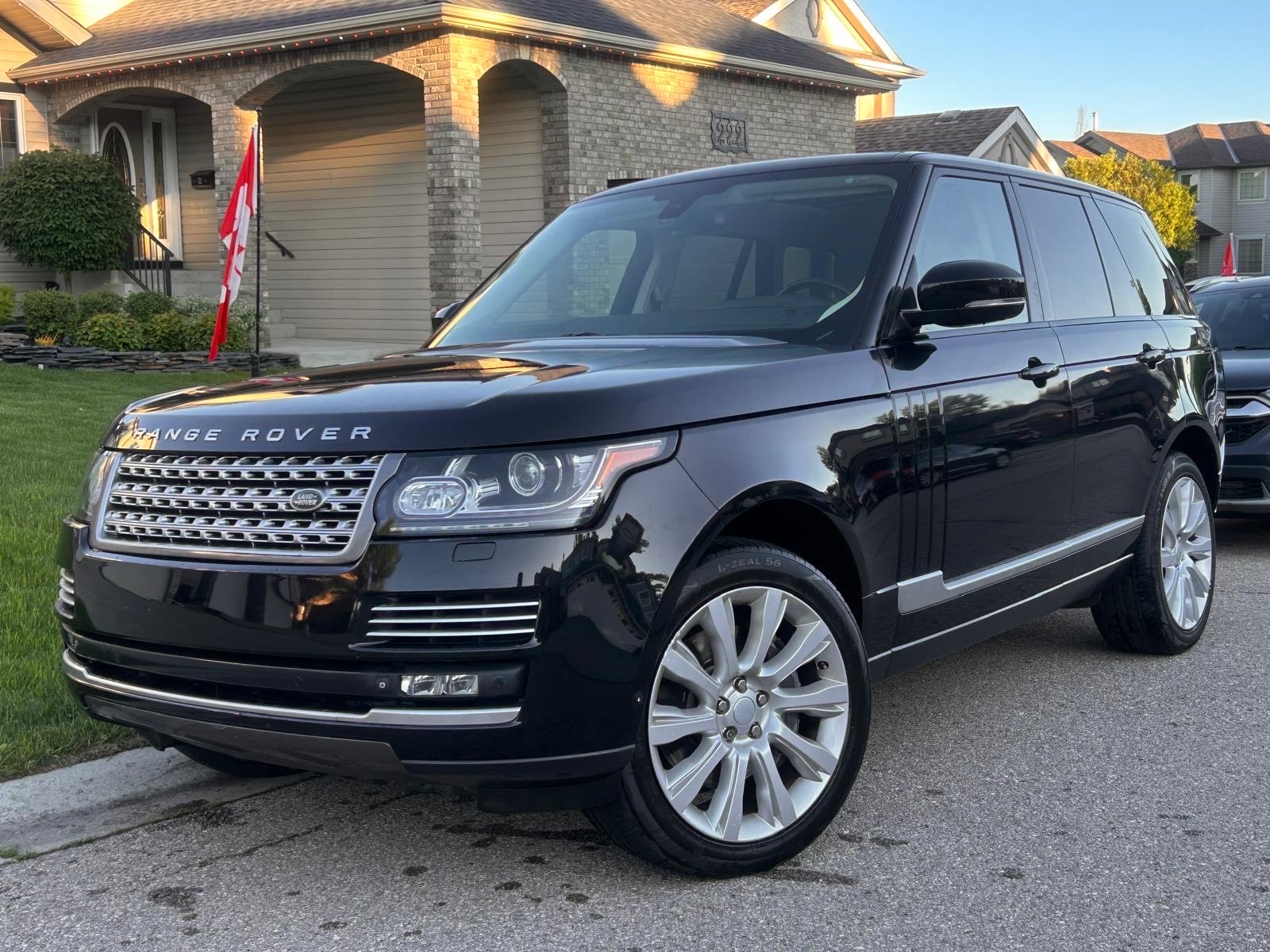 /cambridgemotors/2015-LandRover-RangeRover-9924384477056203.jpg
