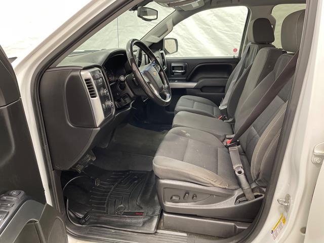 /cambridgemotors/2017-Chevrolet-Silverado1500-0733999617495702.jpg