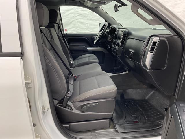 /cambridgemotors/2017-Chevrolet-Silverado1500-17321336107480212.jpg
