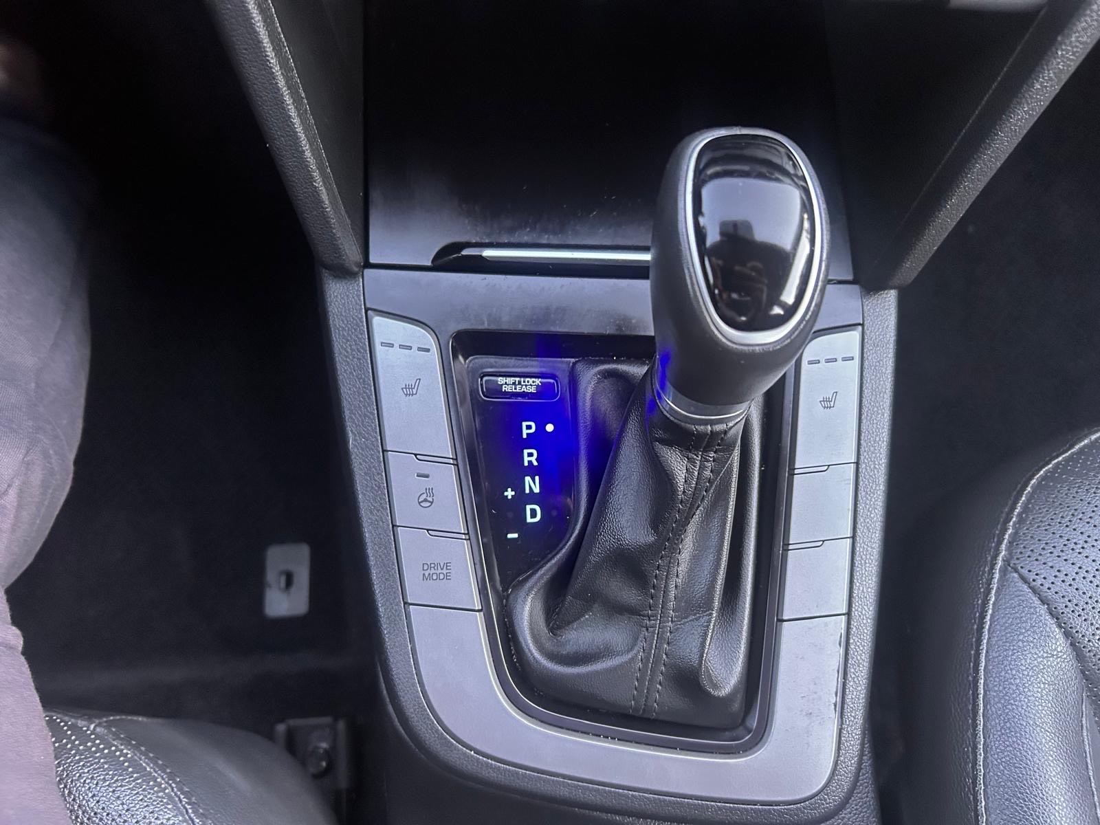 /cambridgemotors/2017-Hyundai-Elantra-7259094724997877.jpg