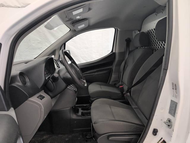 /cambridgemotors/2017-Nissan-NV200-4218253697255021.jpg