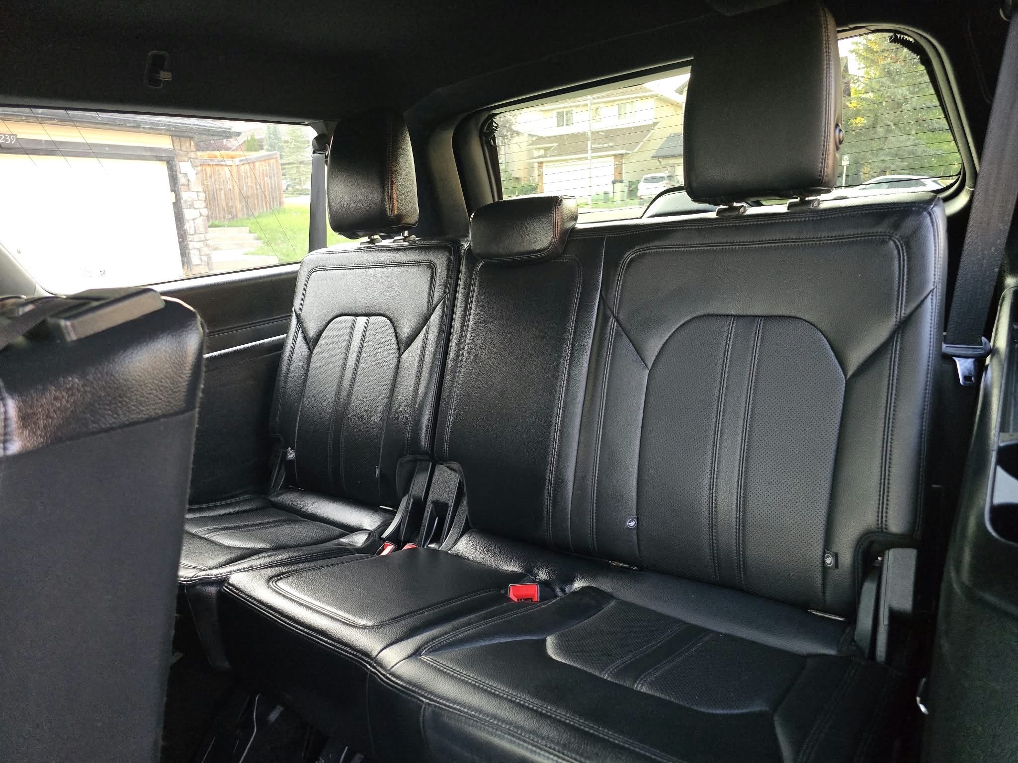 /cambridgemotors/2018-Ford-Expedition-23587356951524052.jpg