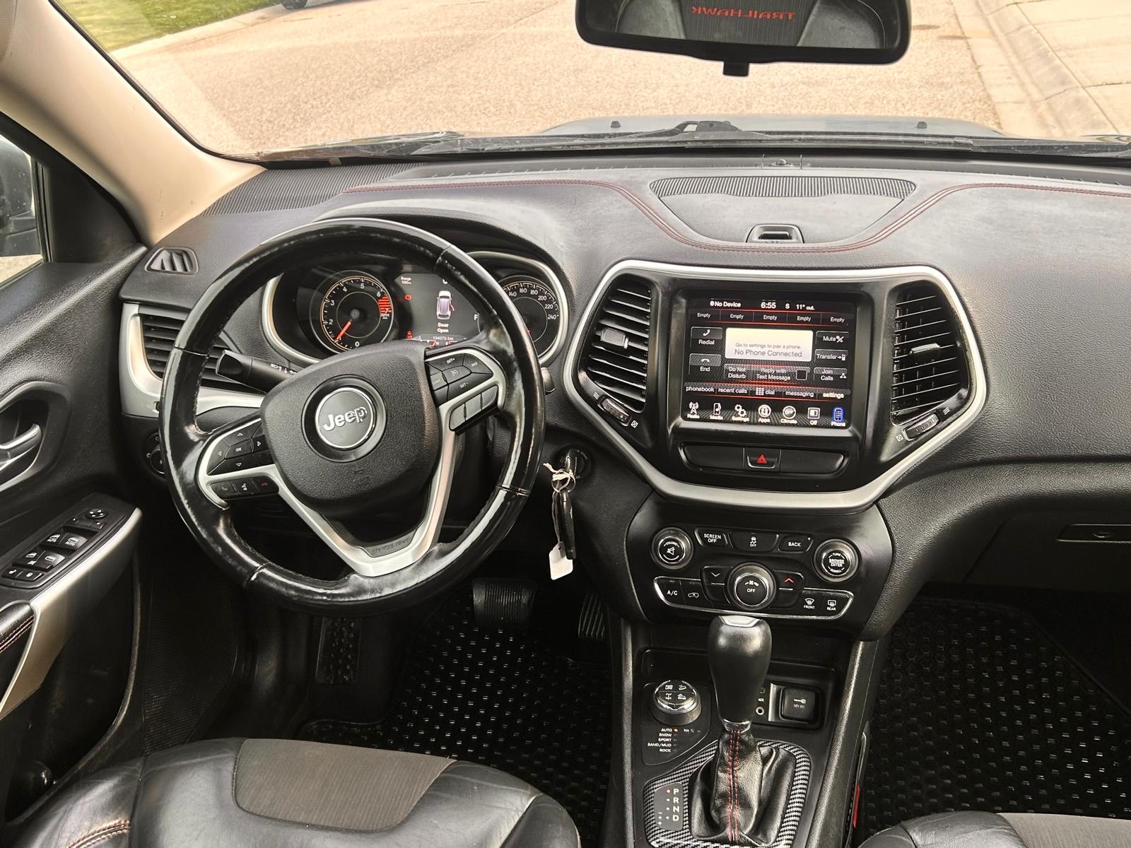 /cambridgemotors/2018-Jeep-Cherokee-9281427554875121.jpg
