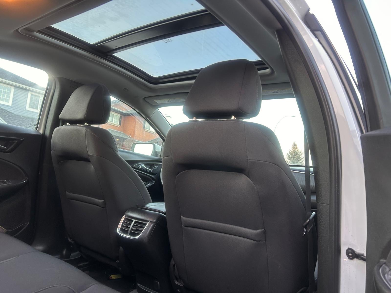 /cambridgemotors/2019-Chevrolet-Malibu-37860074715257186.jpg