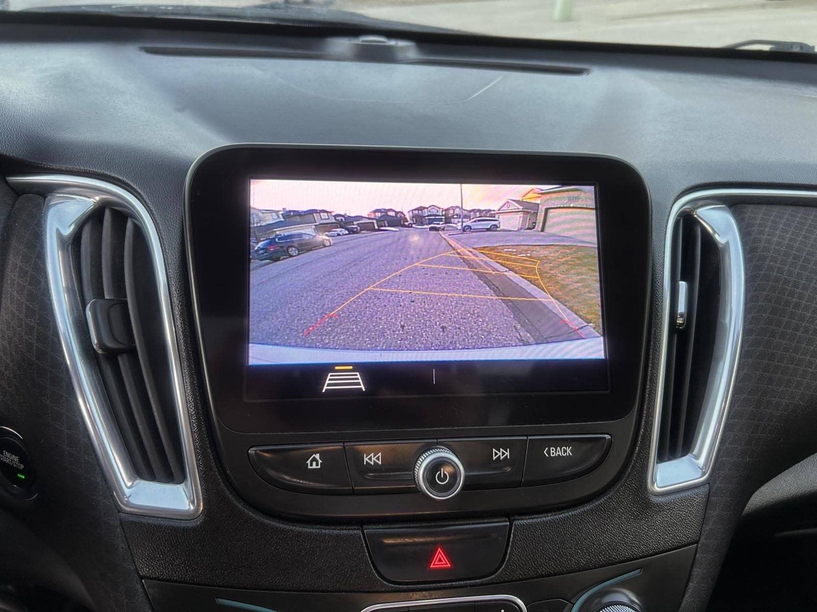 /cambridgemotors/2019-Chevrolet-Malibu-8598523066675954.jpg