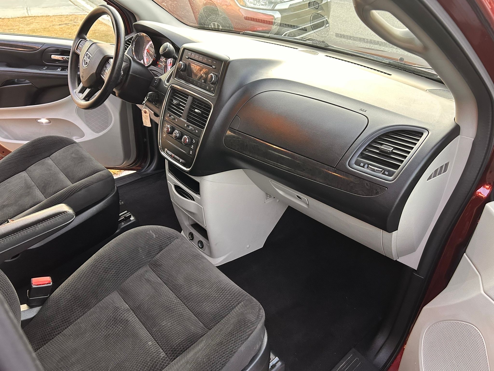 /cambridgemotors/2020-Dodge-GrandCaravan-3174567883106343.jpg