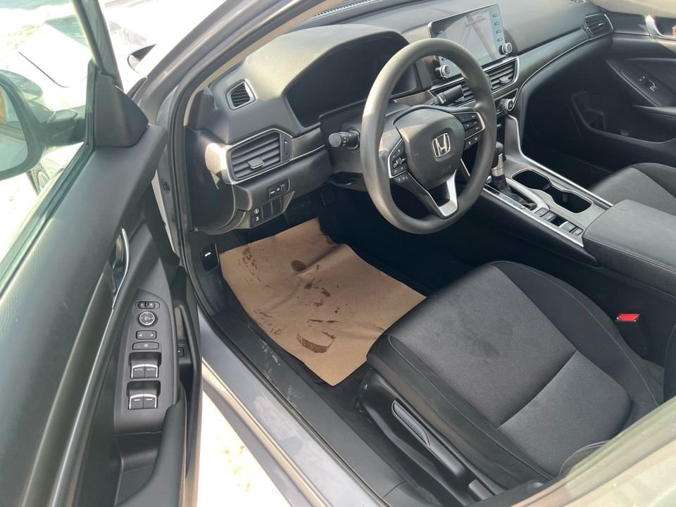 /cambridgemotors/2021-Honda-Accord-05032185611838047.jpg