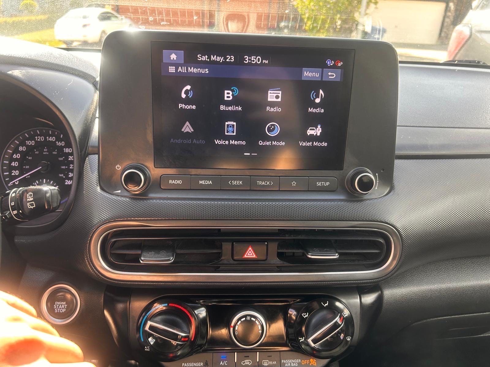 /cambridgemotors/2022-Hyundai-Kona-026630411225372352.jpg