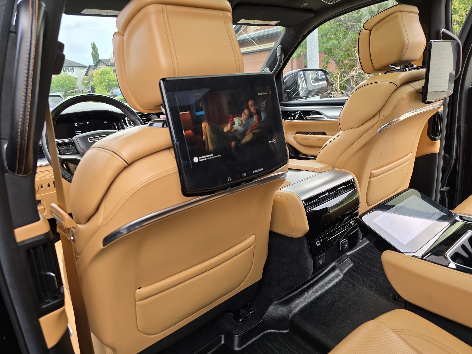 /cambridgemotors/2022-Jeep-GrandWagoneer-9083187568207709.jpg