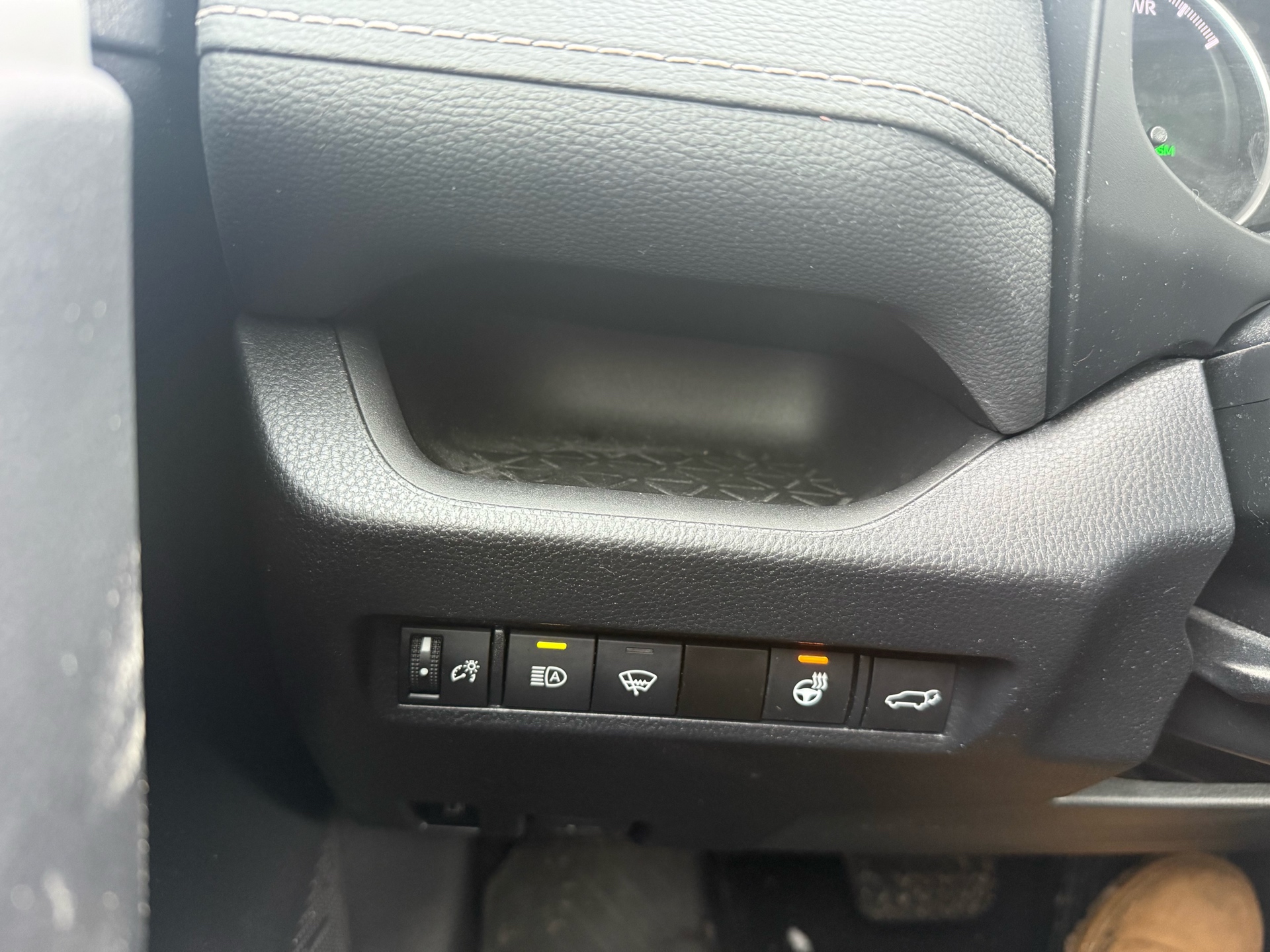 /cambridgemotors/2022-Toyota-RAV4-5201724114964821.jpg
