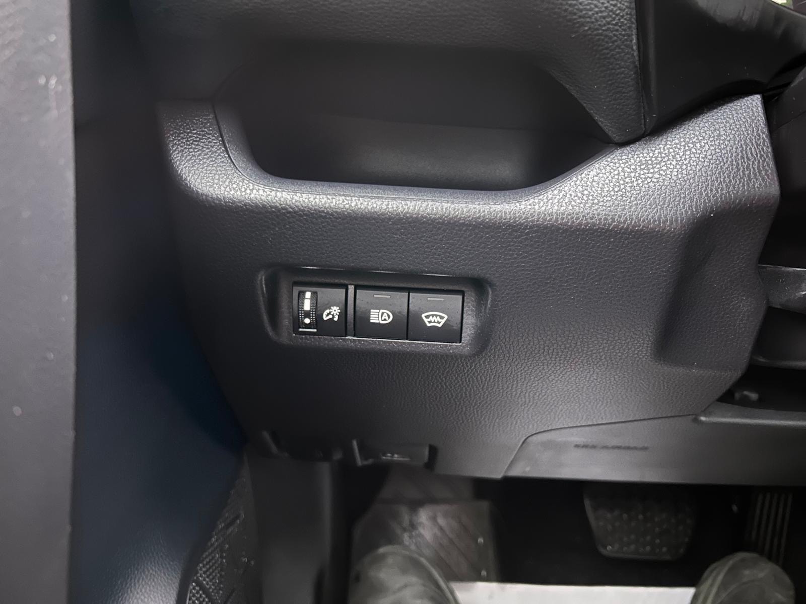 /cambridgemotors/2025-Toyota-RAV4-6144373146682895.jpg