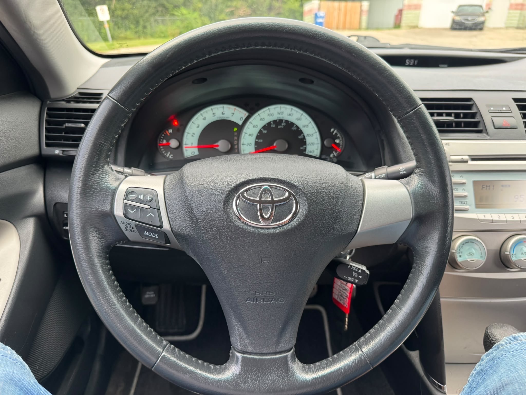 /canadacars/2009-Toyota-Camry-17391648469124998.jpg