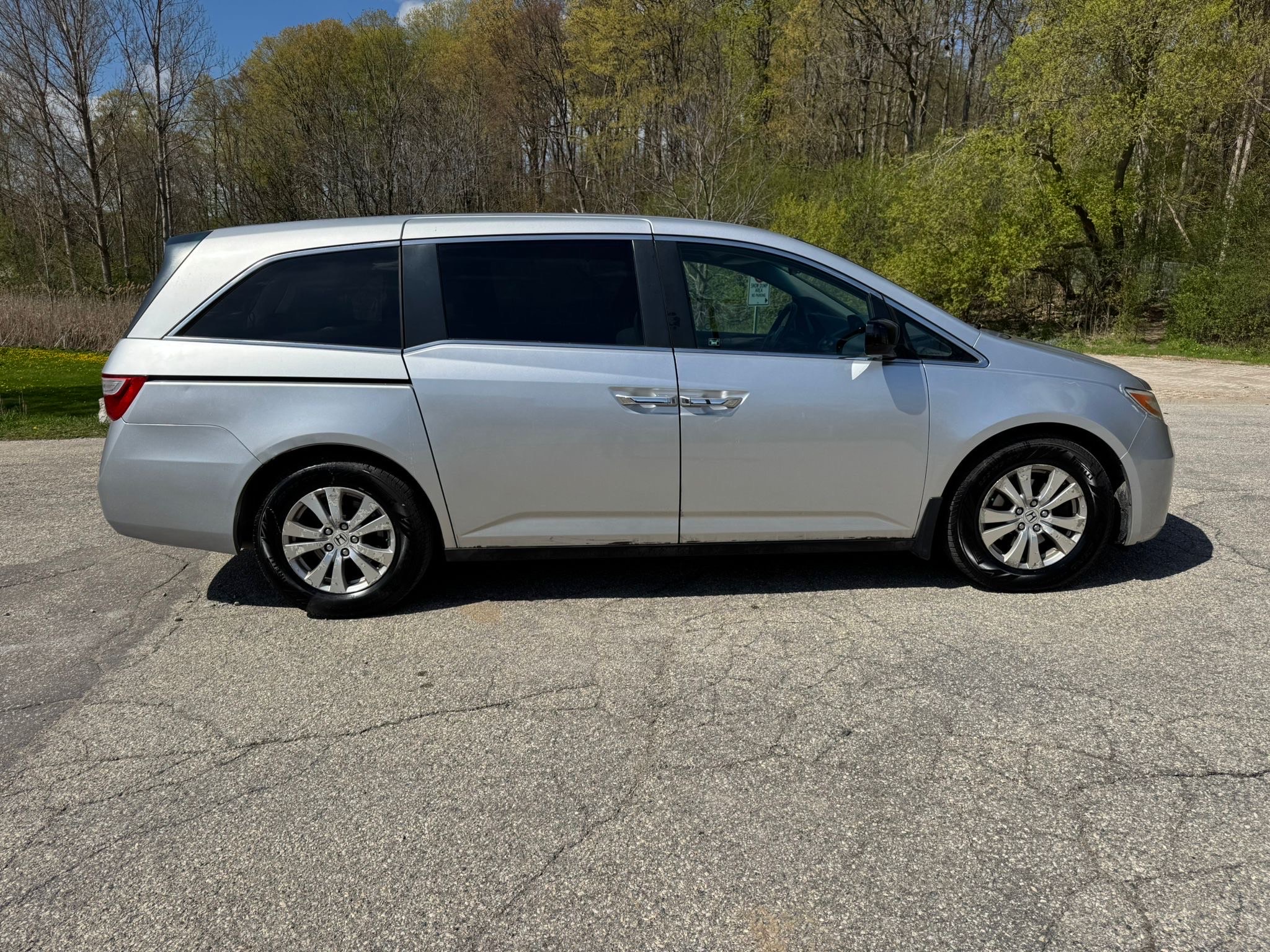 /canadacars/2012-Honda-Odyssey-04832687844754102.jpg