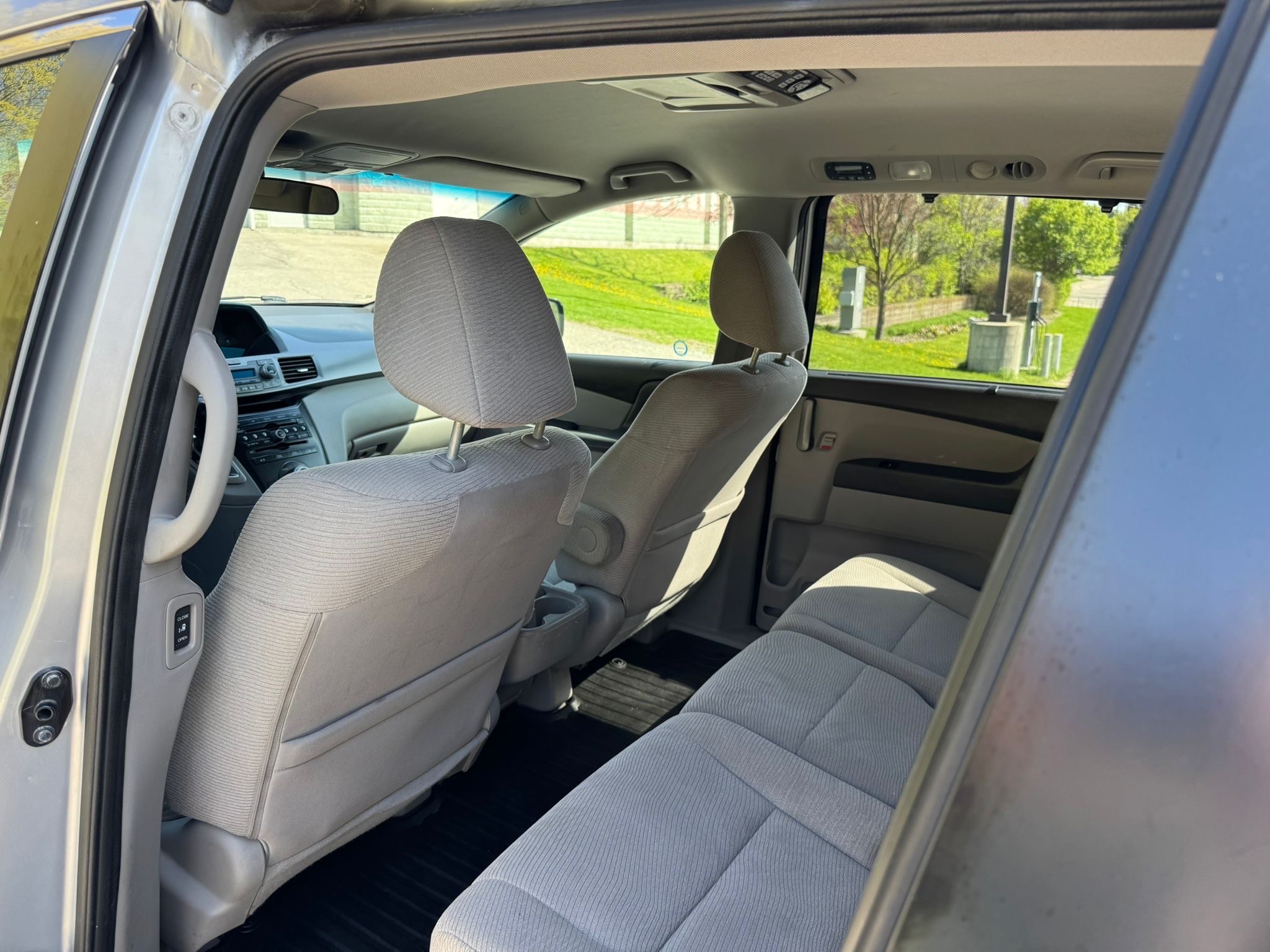 /canadacars/2012-Honda-Odyssey-3305539649312528.jpg