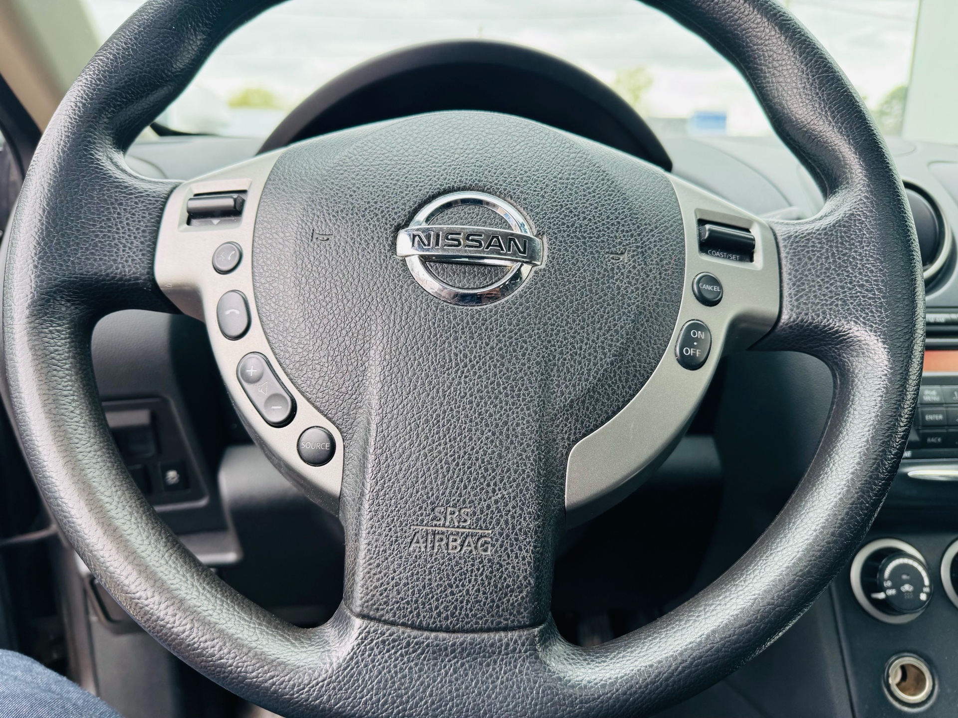 /canadacars/2013-Nissan-Rogue-5236095504130629.jpg