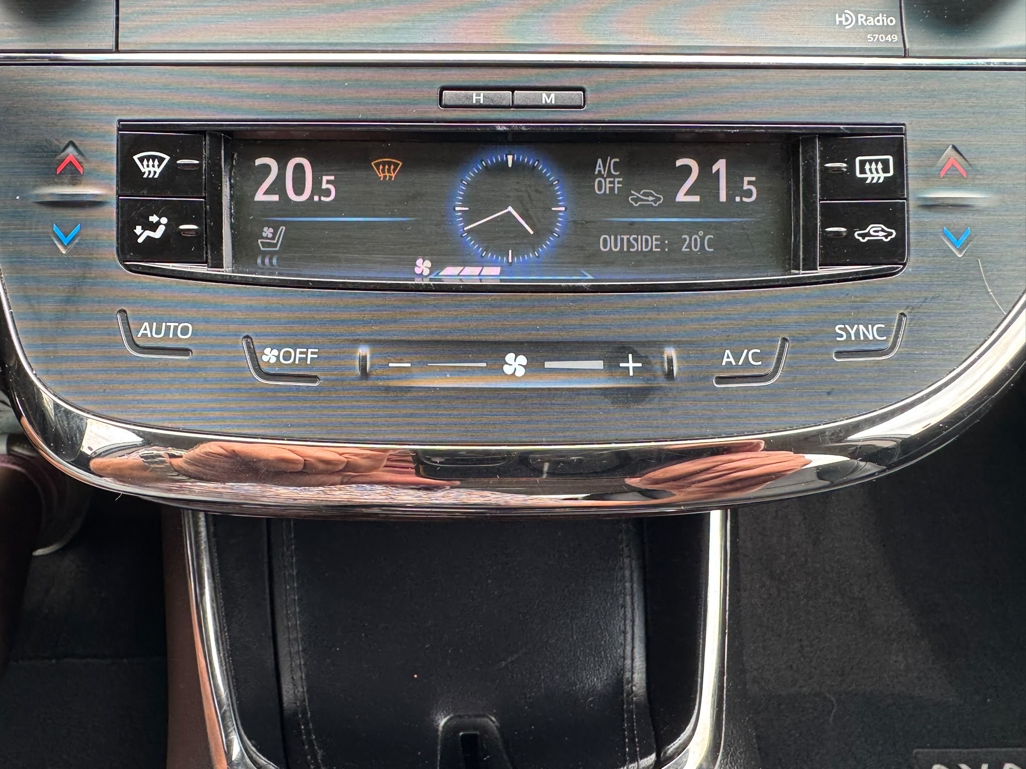 /canadacars/2013-Toyota-Avalon-038782645102779734.jpg