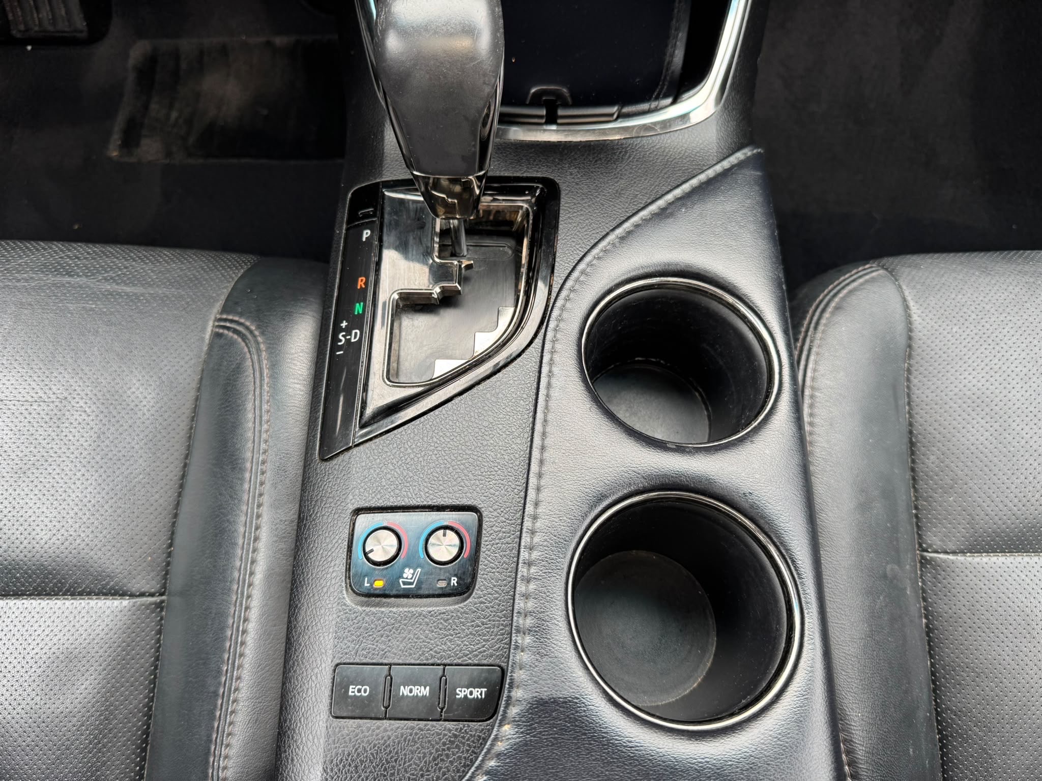 /canadacars/2013-Toyota-Avalon-29833167947731476.jpg