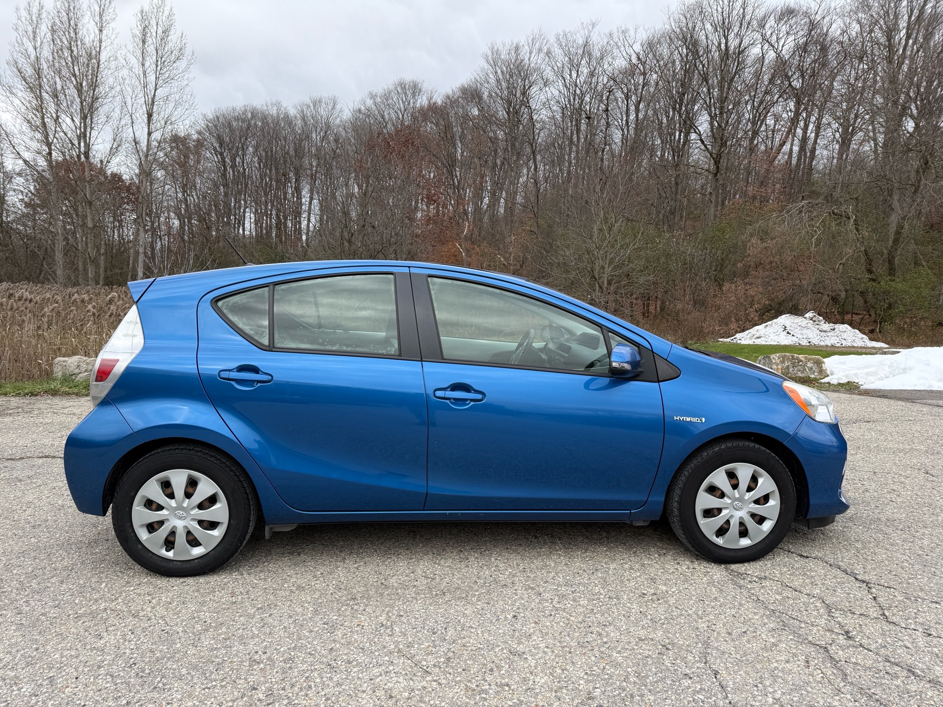 /canadacars/2013-Toyota-Priusc-4065355375812596.jpg