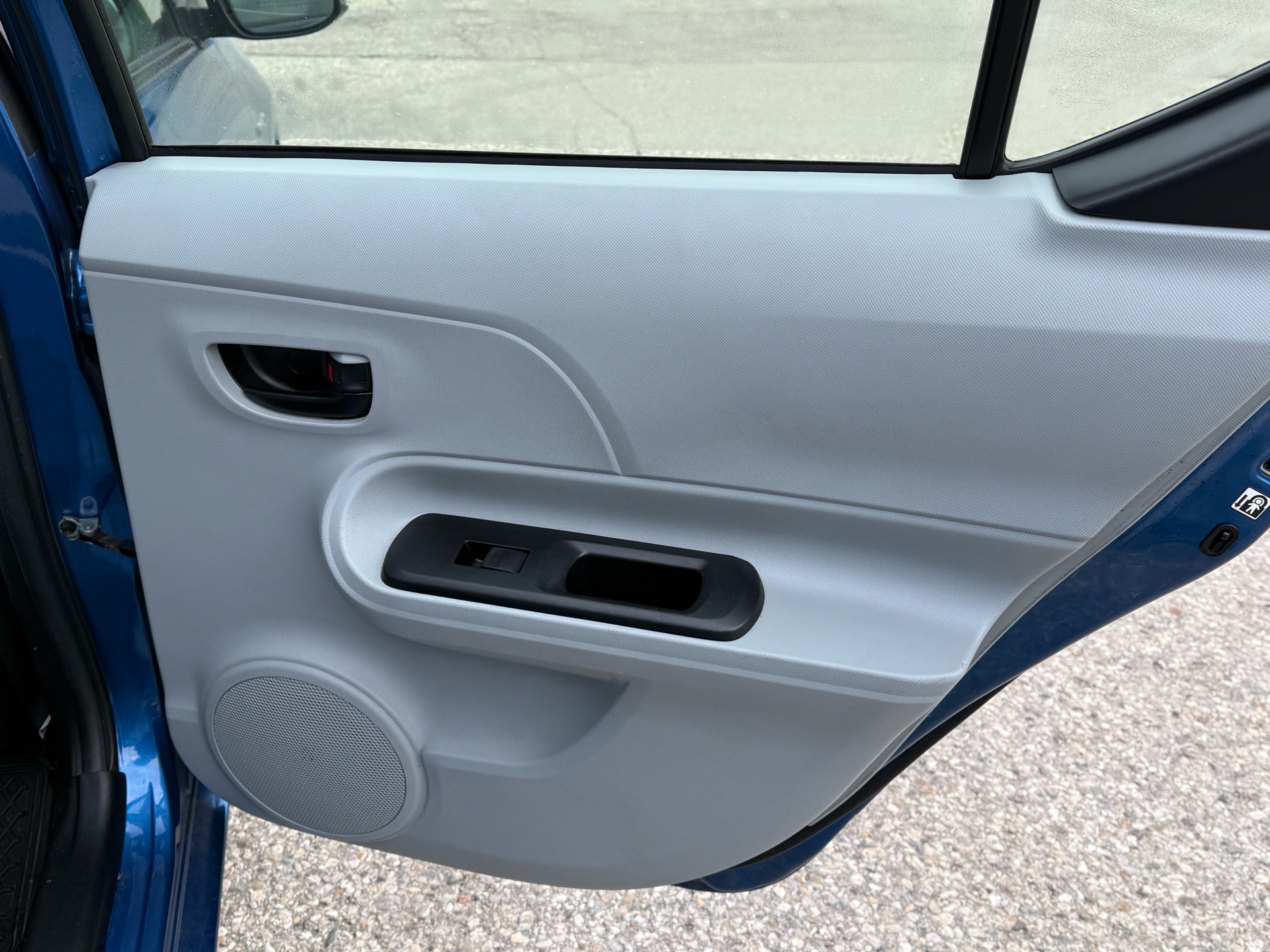 /canadacars/2013-Toyota-Priusc-6492503366220734.jpg