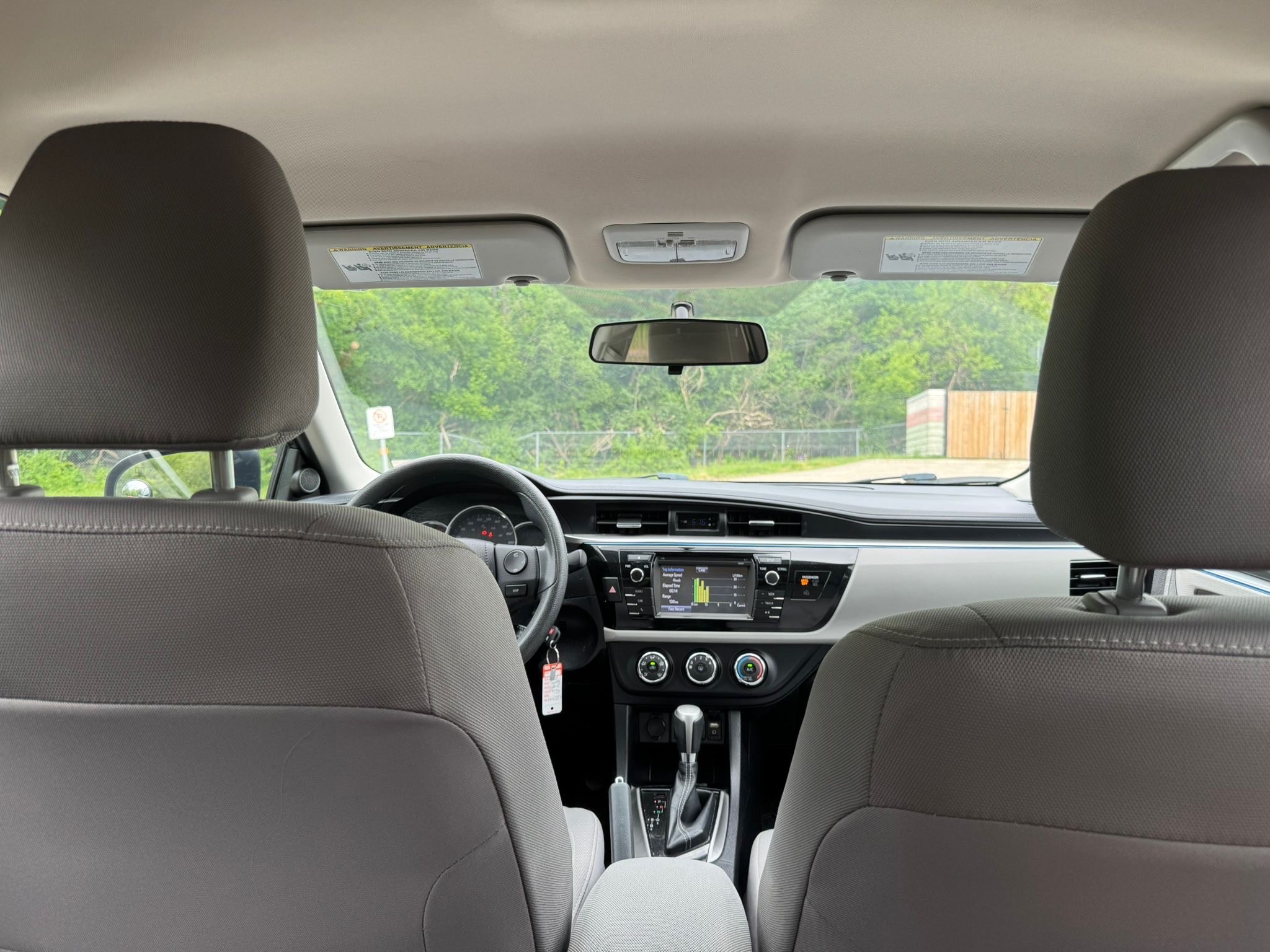 /canadacars/2014-Toyota-Corolla-15844458457810462.jpg