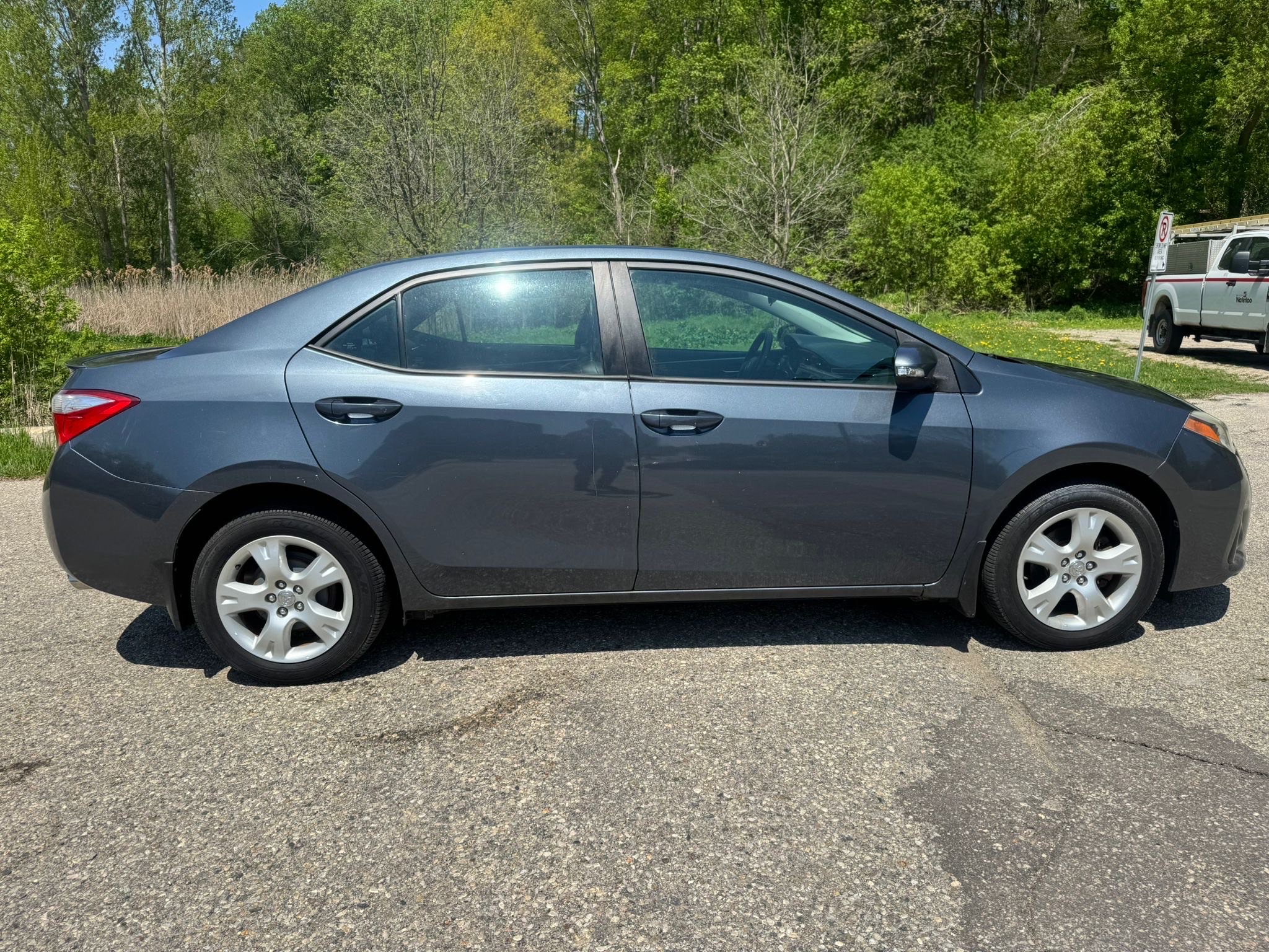 /canadacars/2014-Toyota-Corolla-9960570642365159.jpg